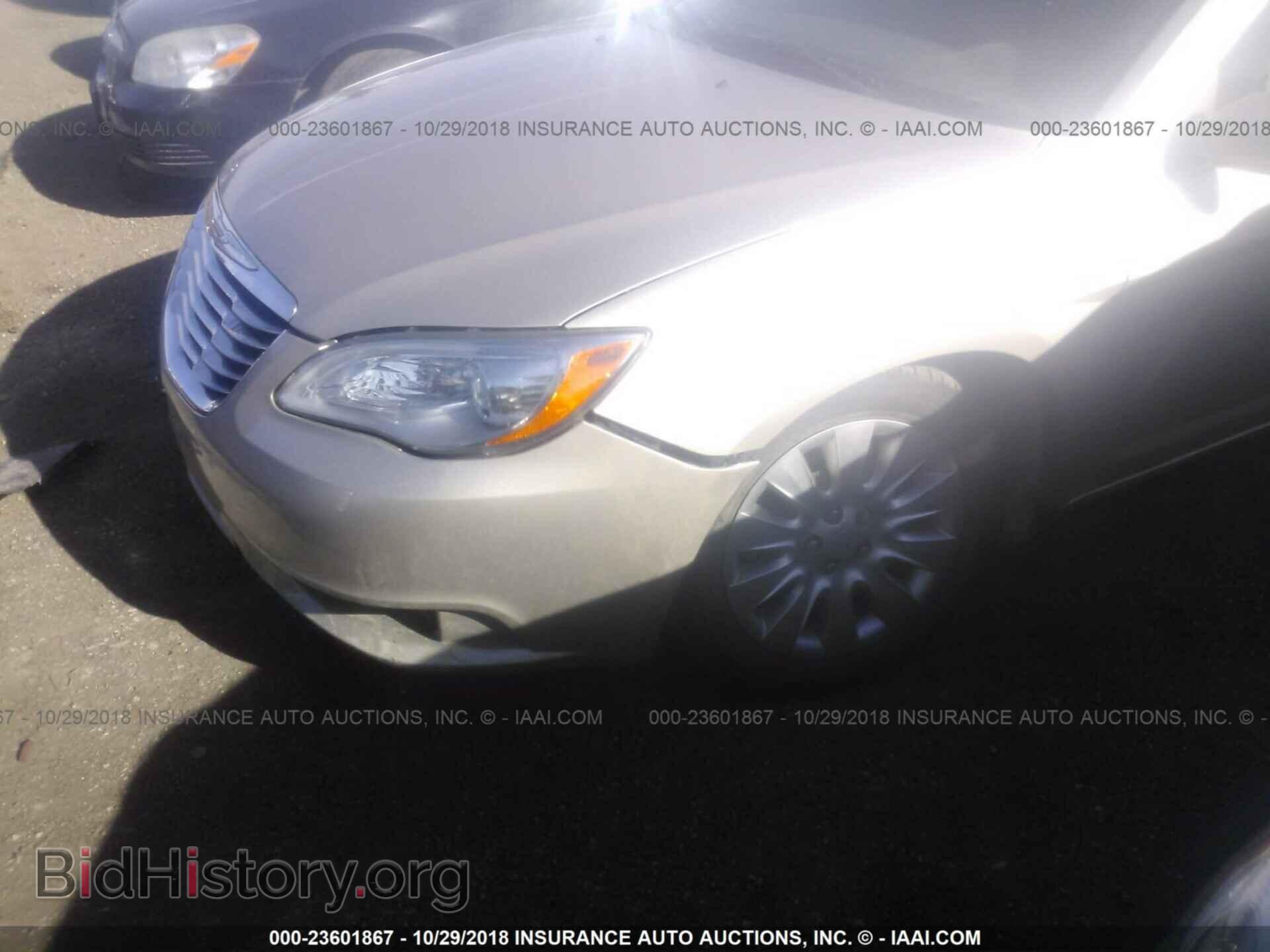 2014 Chrysler 200 - VIN: 1C3CCBAB4EN123704 - Photo 6