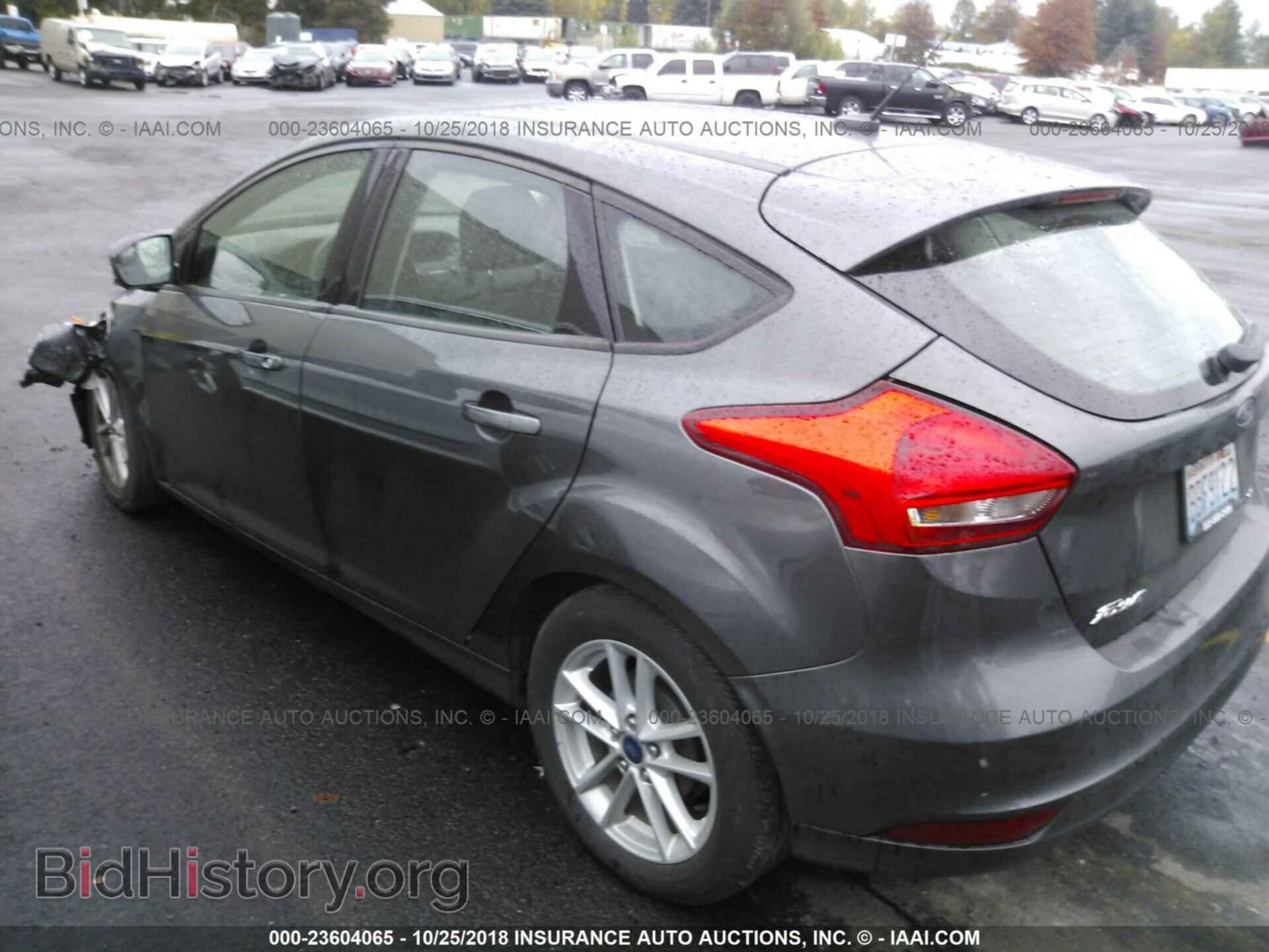 2016 Ford Focus - VIN: 1FADP3K24GL363638 - Фото 3