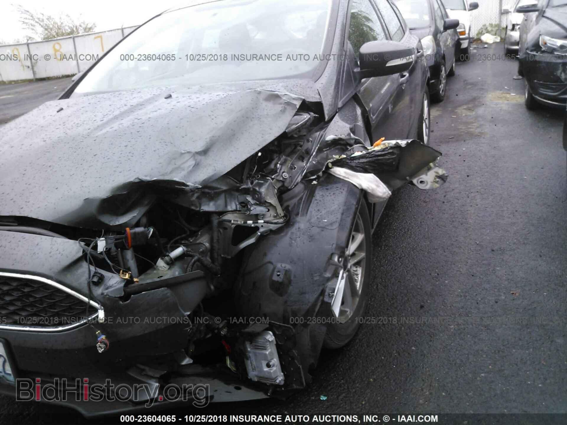 2016 Ford Focus - VIN: 1FADP3K24GL363638 - Фото 6