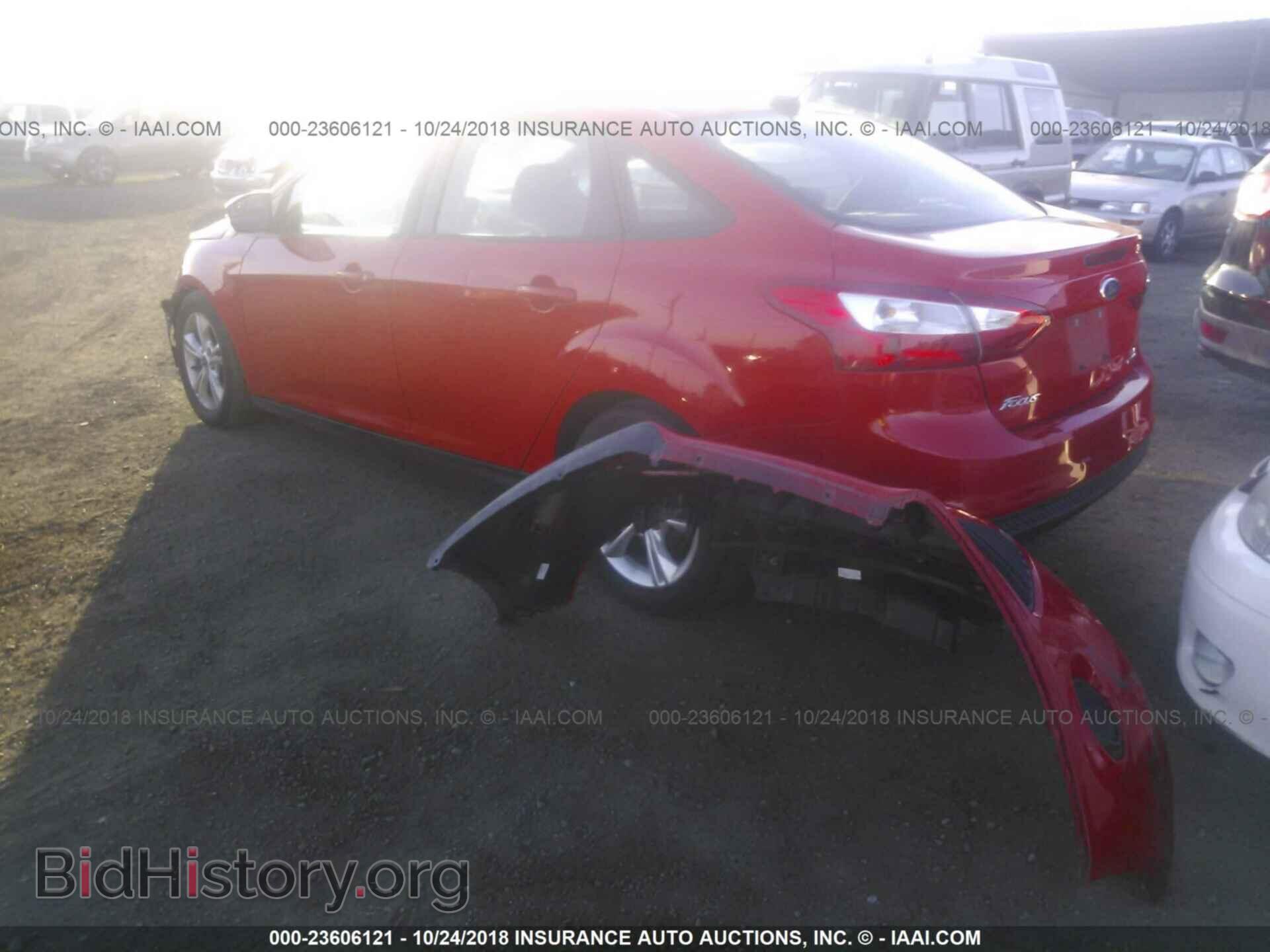 2014 Ford Focus - VIN: 1FADP3F21EL392246 - Фото 3