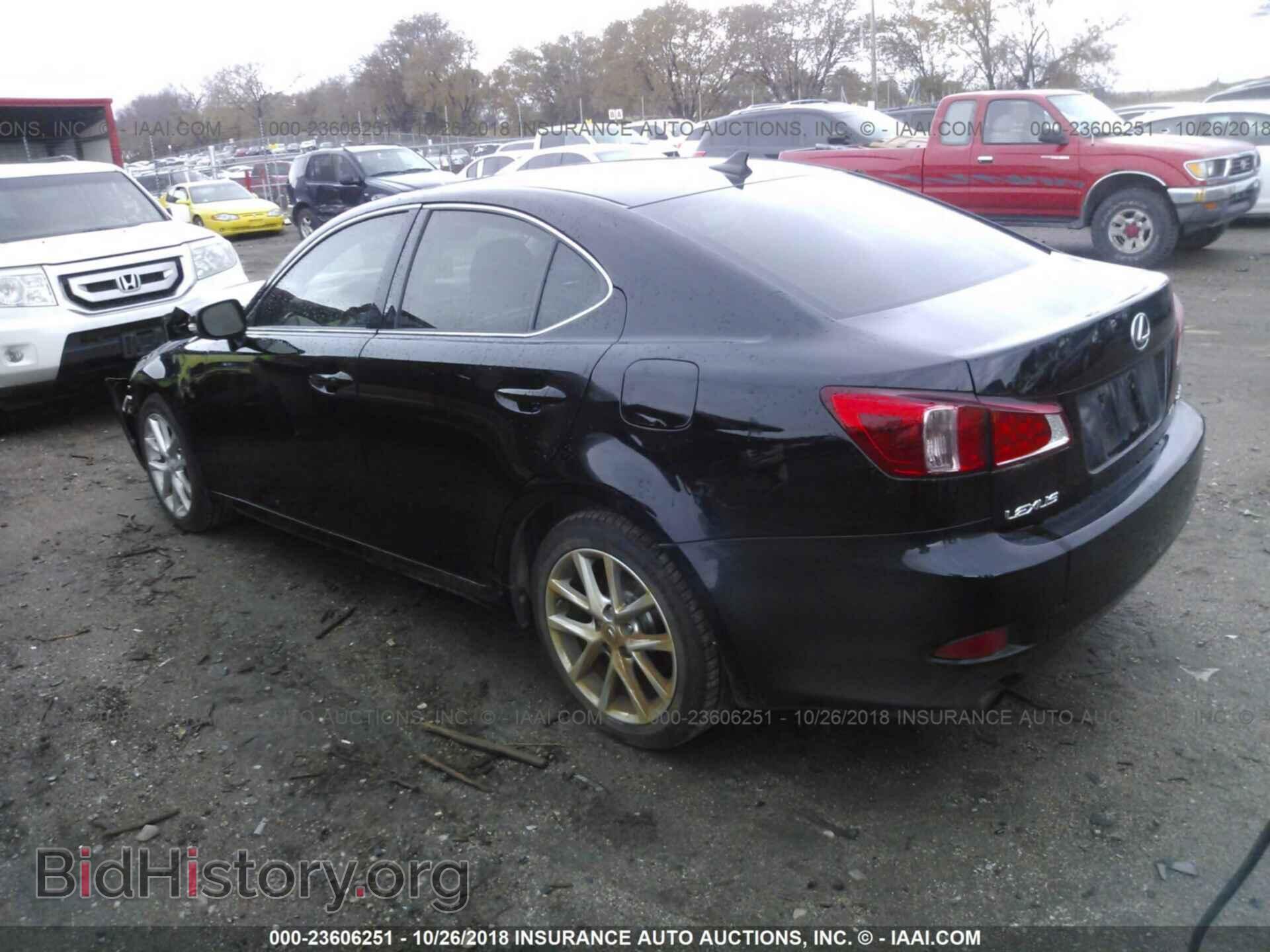2012 Lexus Is - VIN: JTHCF5C22C5056520 - Фото 3