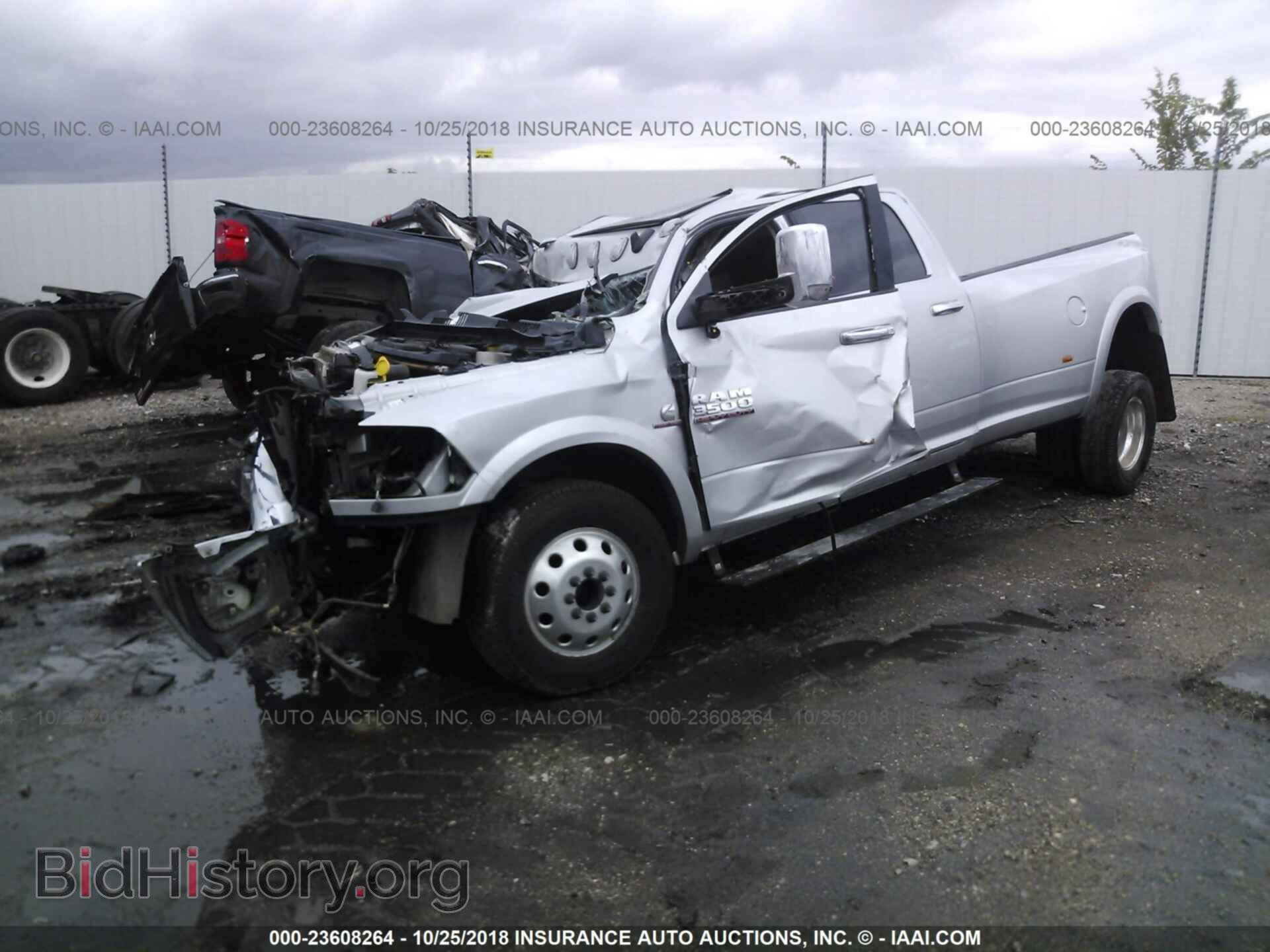 2017 RAM 3500 - VIN: 3C63RRJL2HG662273 - Фото 2