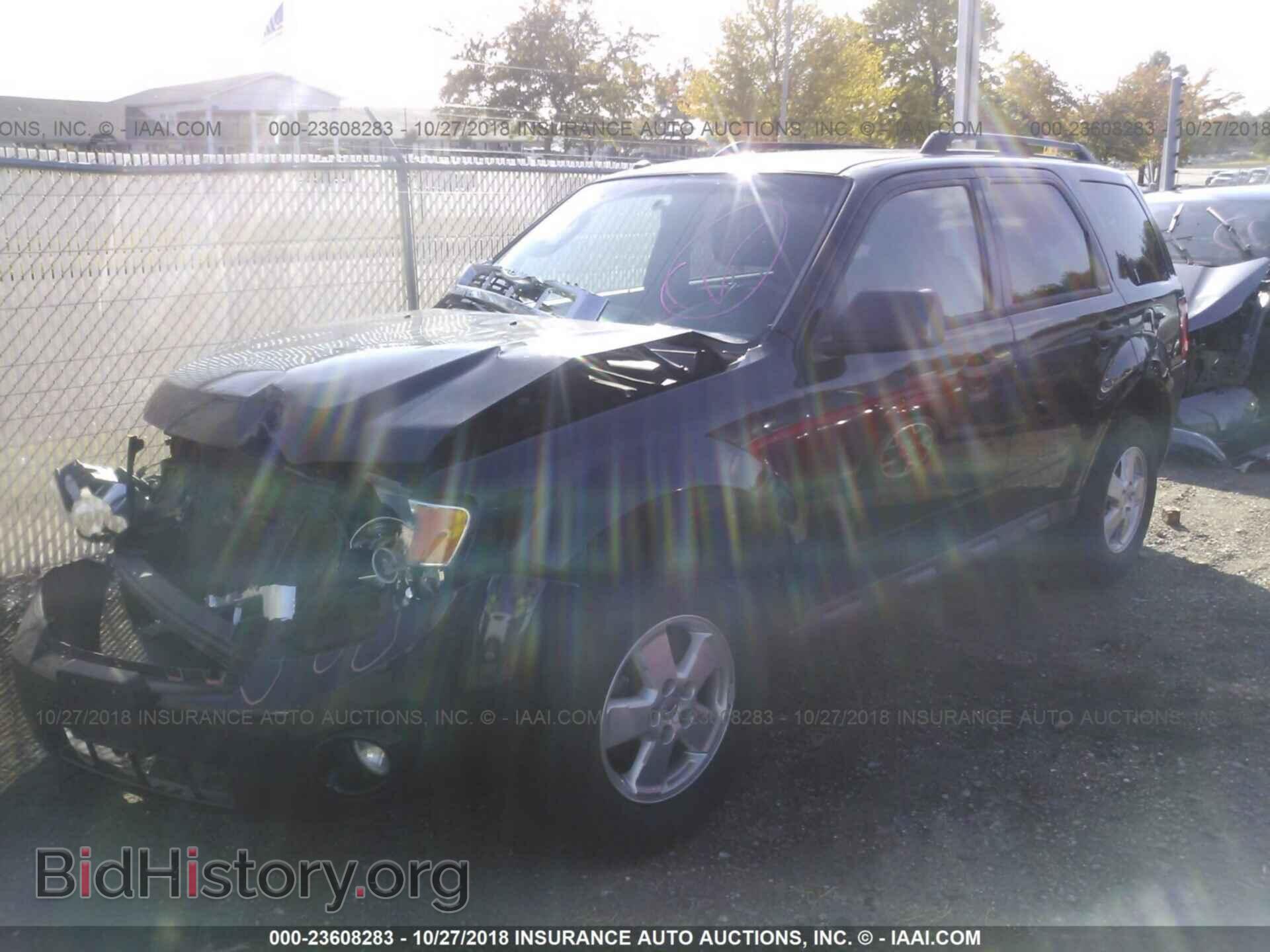 2012 Ford Escape - VIN: 1FMCU0D71CKC10667 - Photo 2