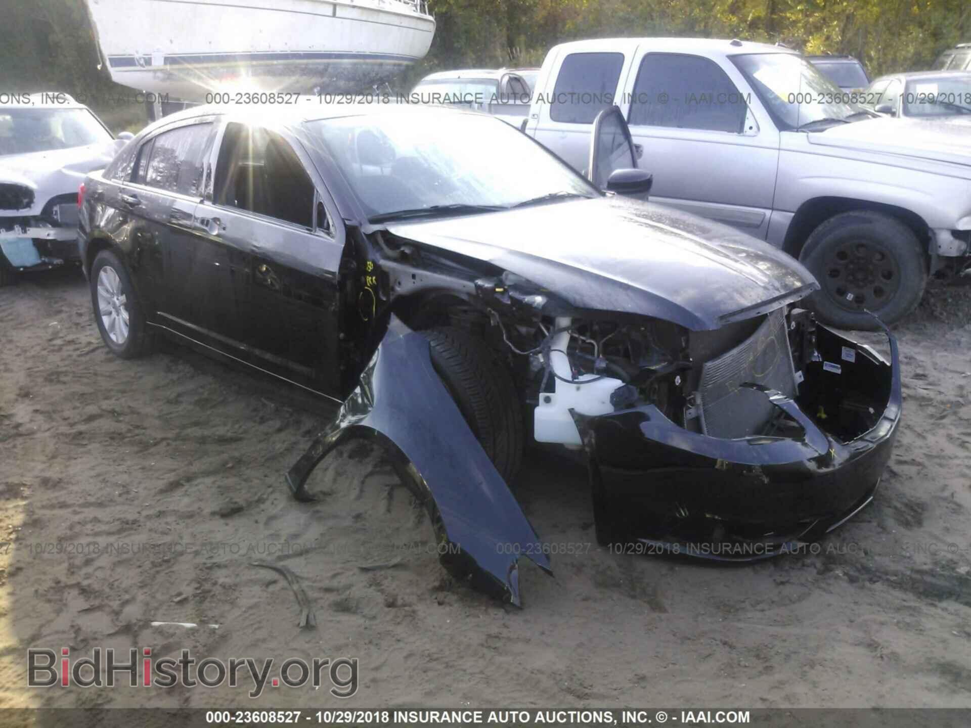 Фотография 1C3CCBBB1CN301743 - Chrysler 200 2012