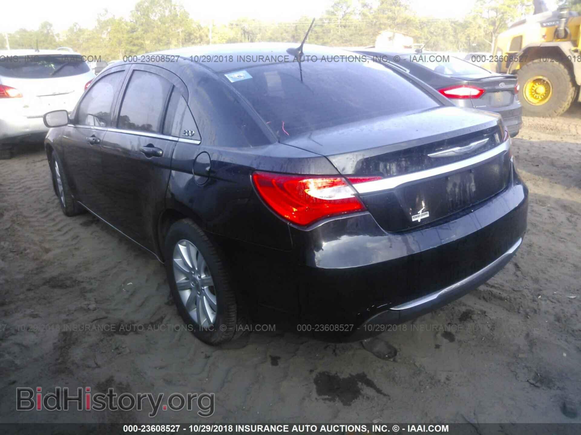 2012 Chrysler 200 - VIN: 1C3CCBBB1CN301743 - Фото 3