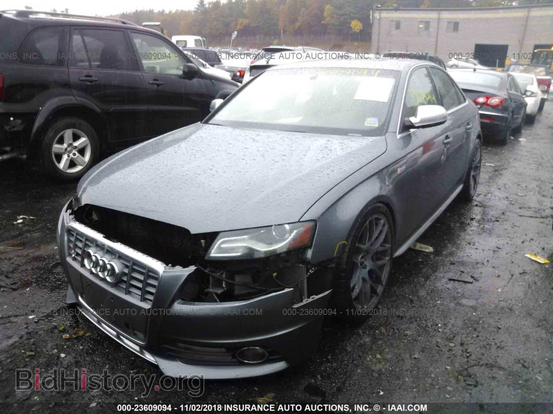 2012 Audi S4 - VIN: WAUBGAFLXCA077045 - Фото 2