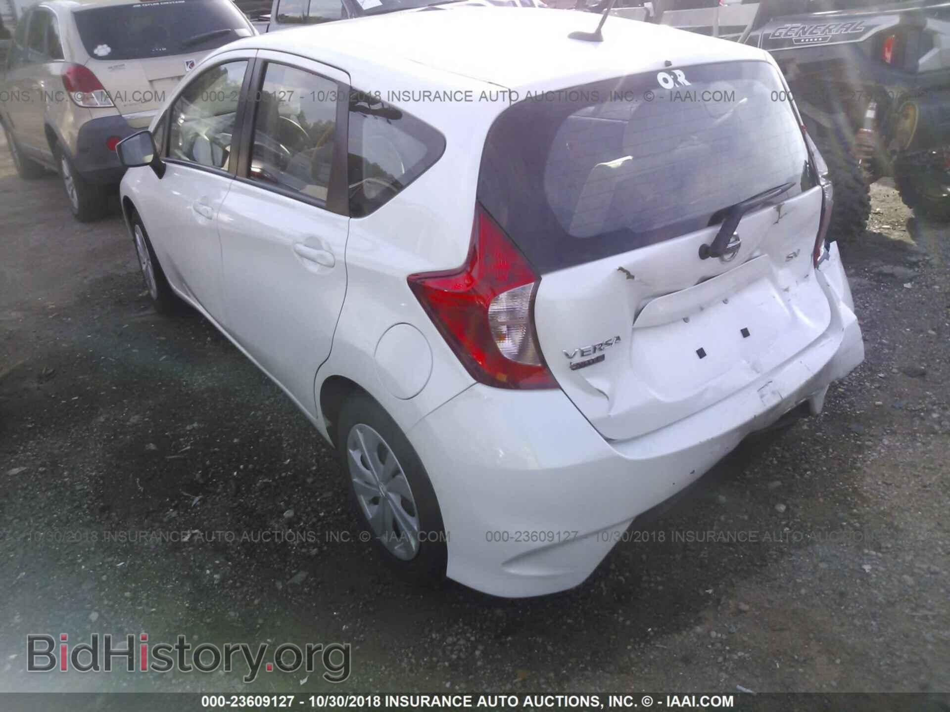 2017 Nissan Versa note - VIN: 3N1CE2CP9HL366852 - Фото 3