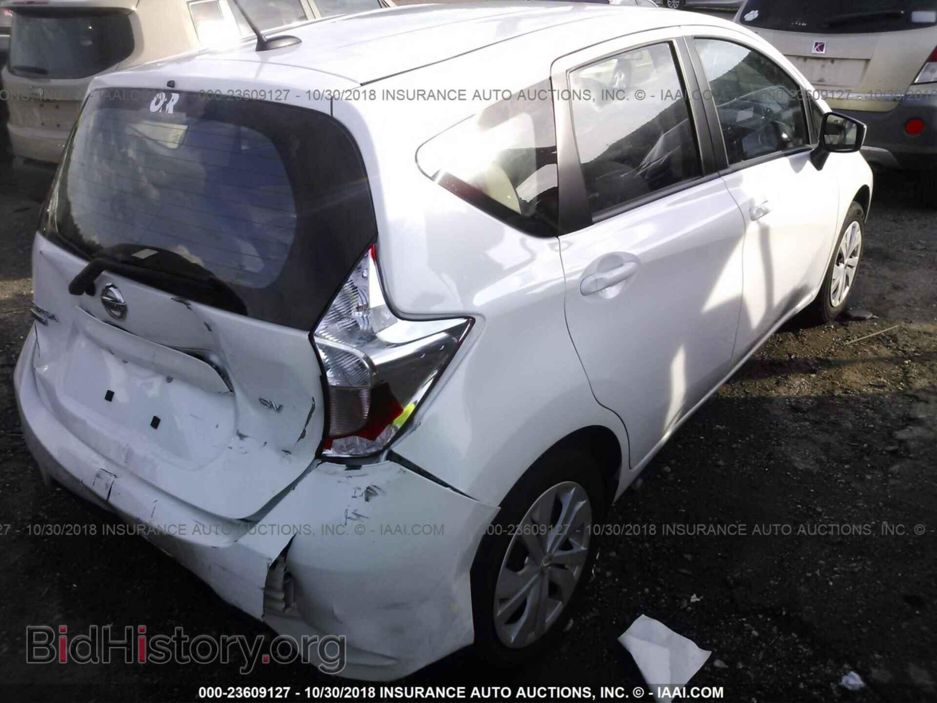 2017 Nissan Versa note - VIN: 3N1CE2CP9HL366852 - Фото 4