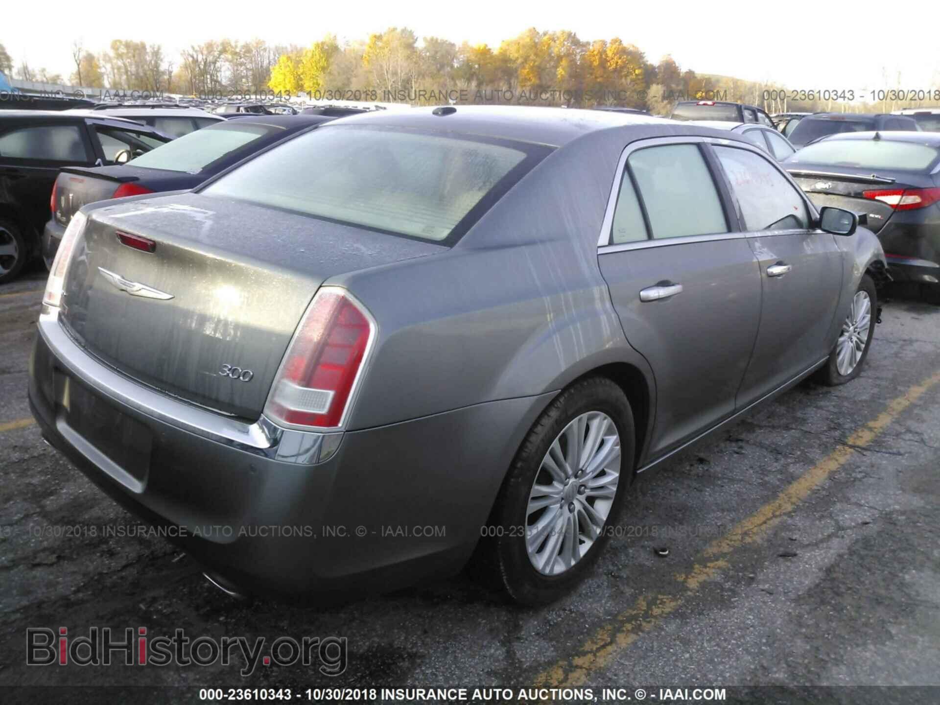 2012 CHRYSLER 300 - VIN: 2C3CCAHG0CH232985 - Фото 4