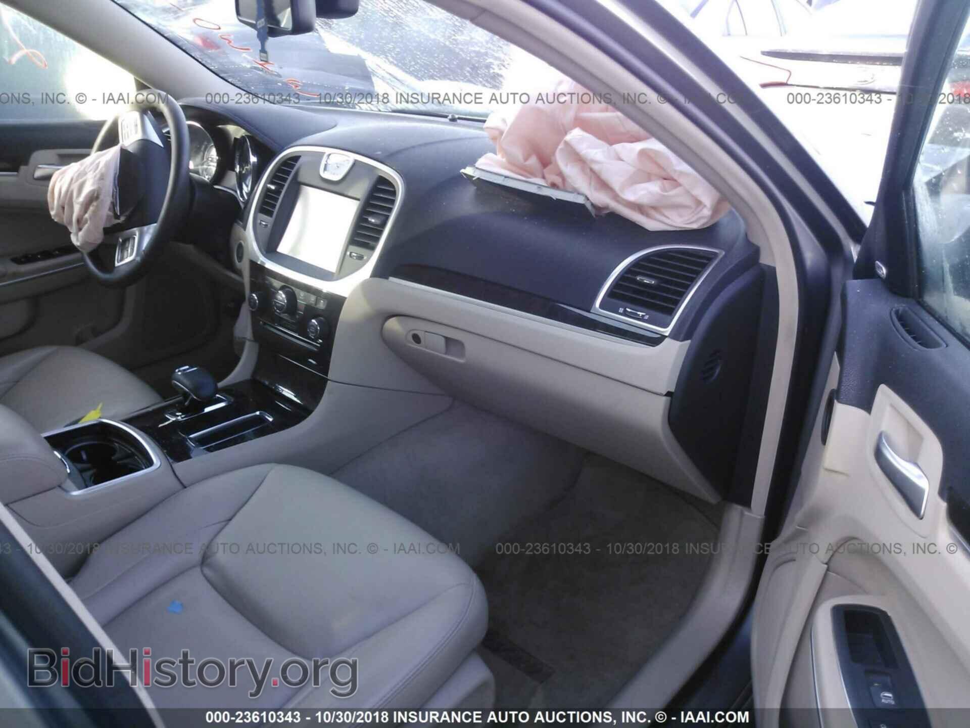 2012 CHRYSLER 300 - VIN: 2C3CCAHG0CH232985 - Фото 5