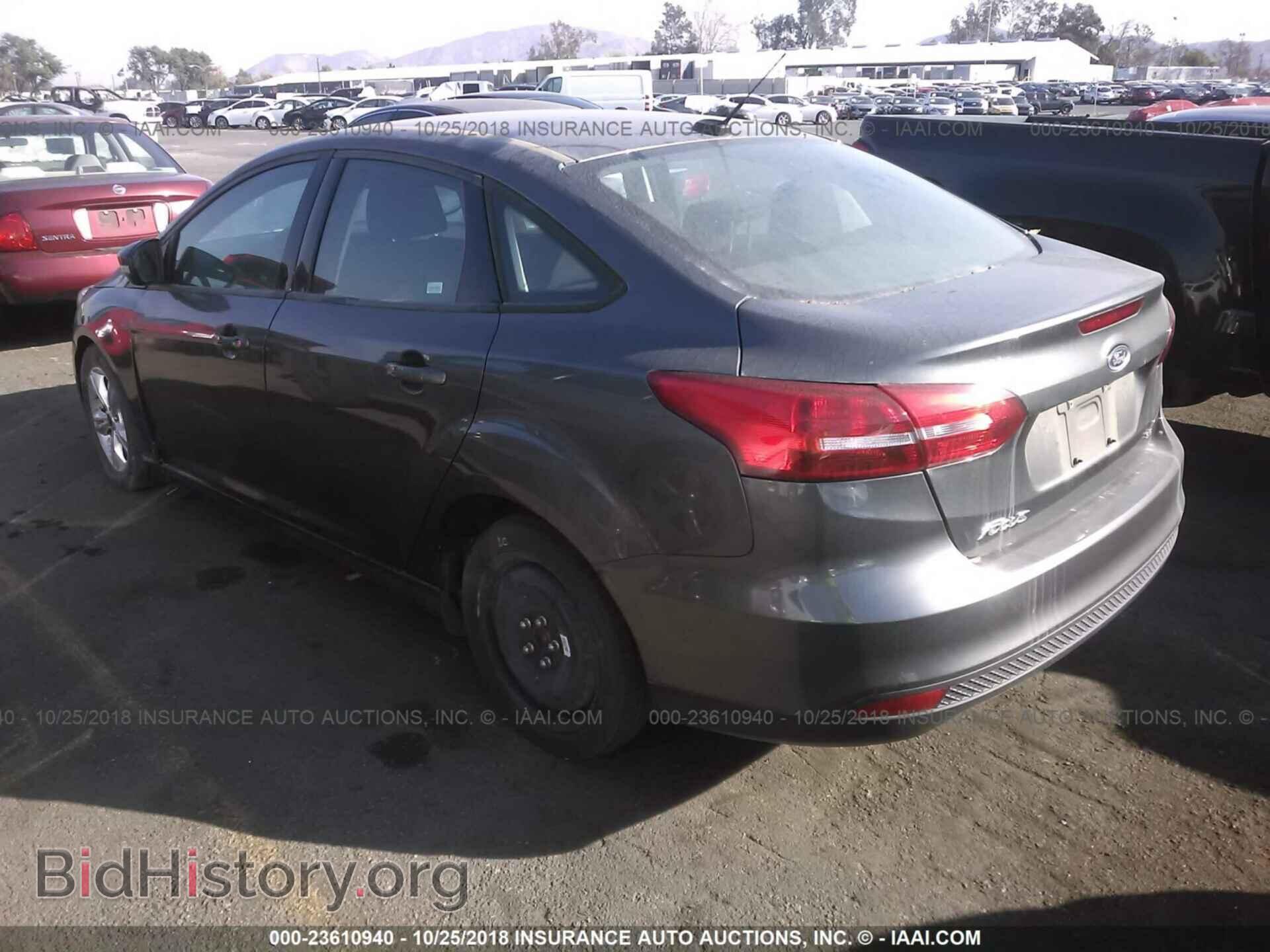 2016 Ford Focus - VIN: 1FADP3F21GL345298 - Фото 3
