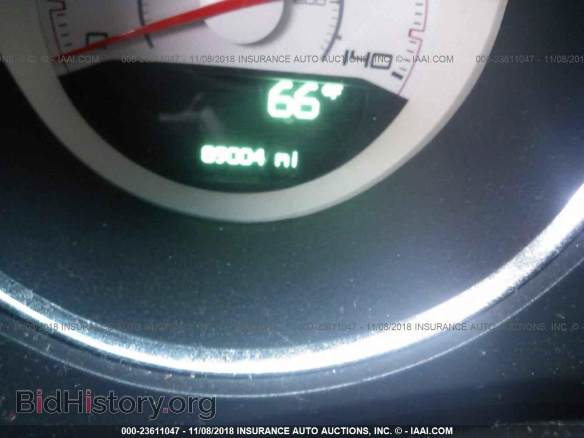 2013 Dodge Challenger - VIN: 2C3CDYAG5DH566477 - Фото 7