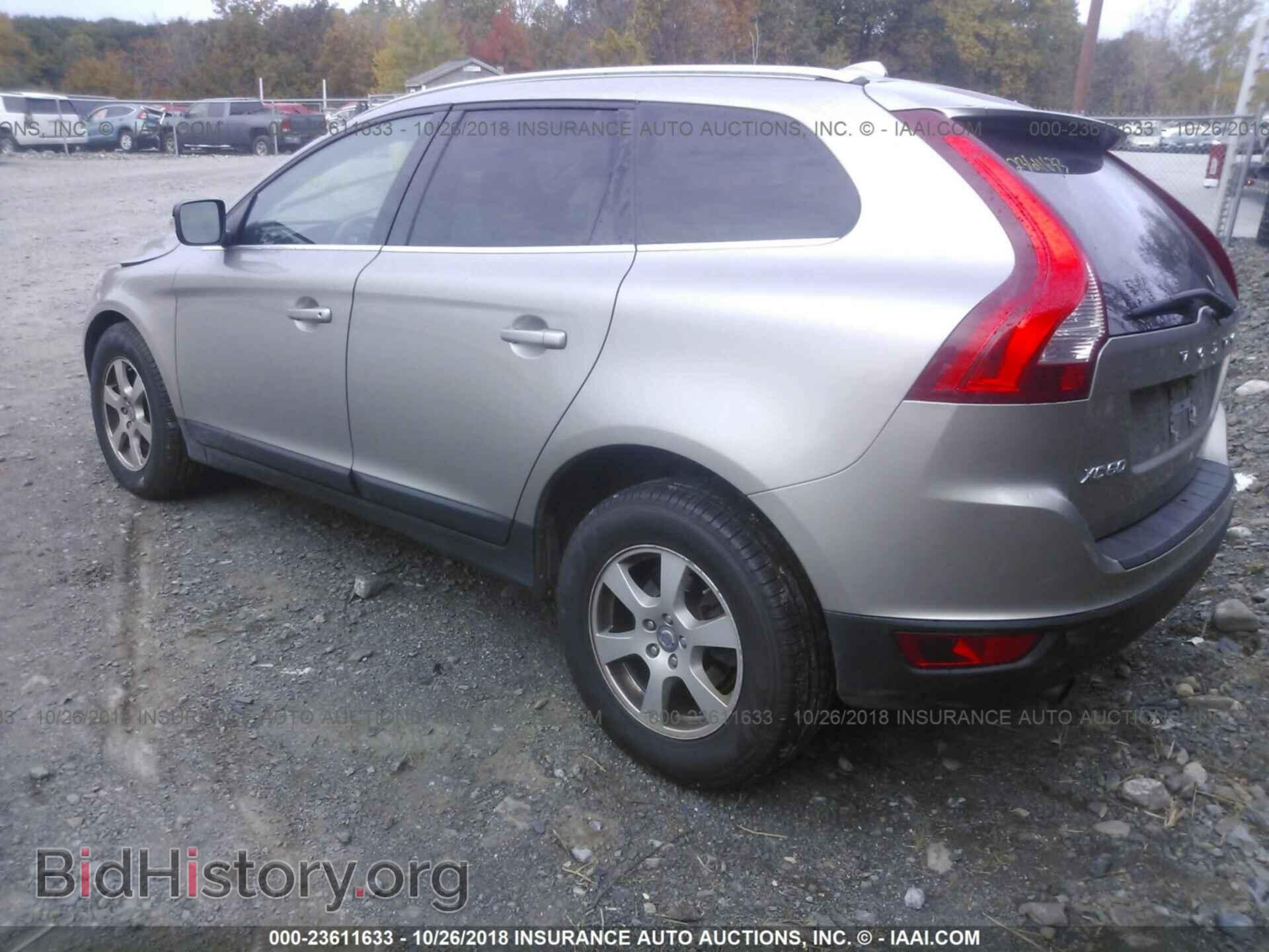 2011 Volvo Xc60 - VIN: YV4940DZ7B2191358 - Фото 3