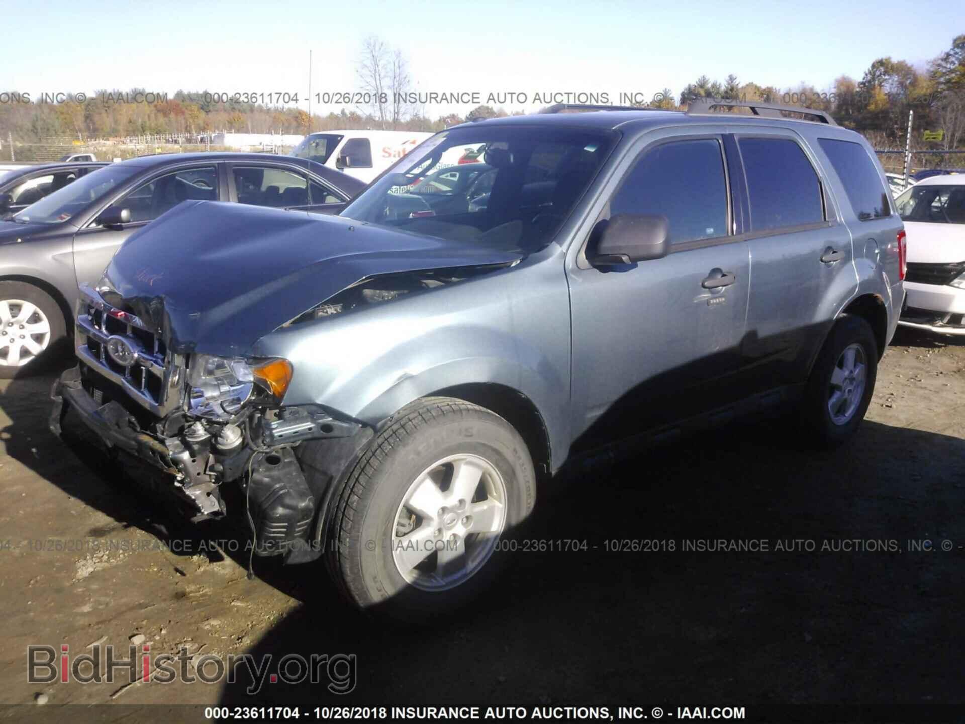 2012 Ford Escape - VIN: 1FMCU9D75CKB74390 - Фото 2