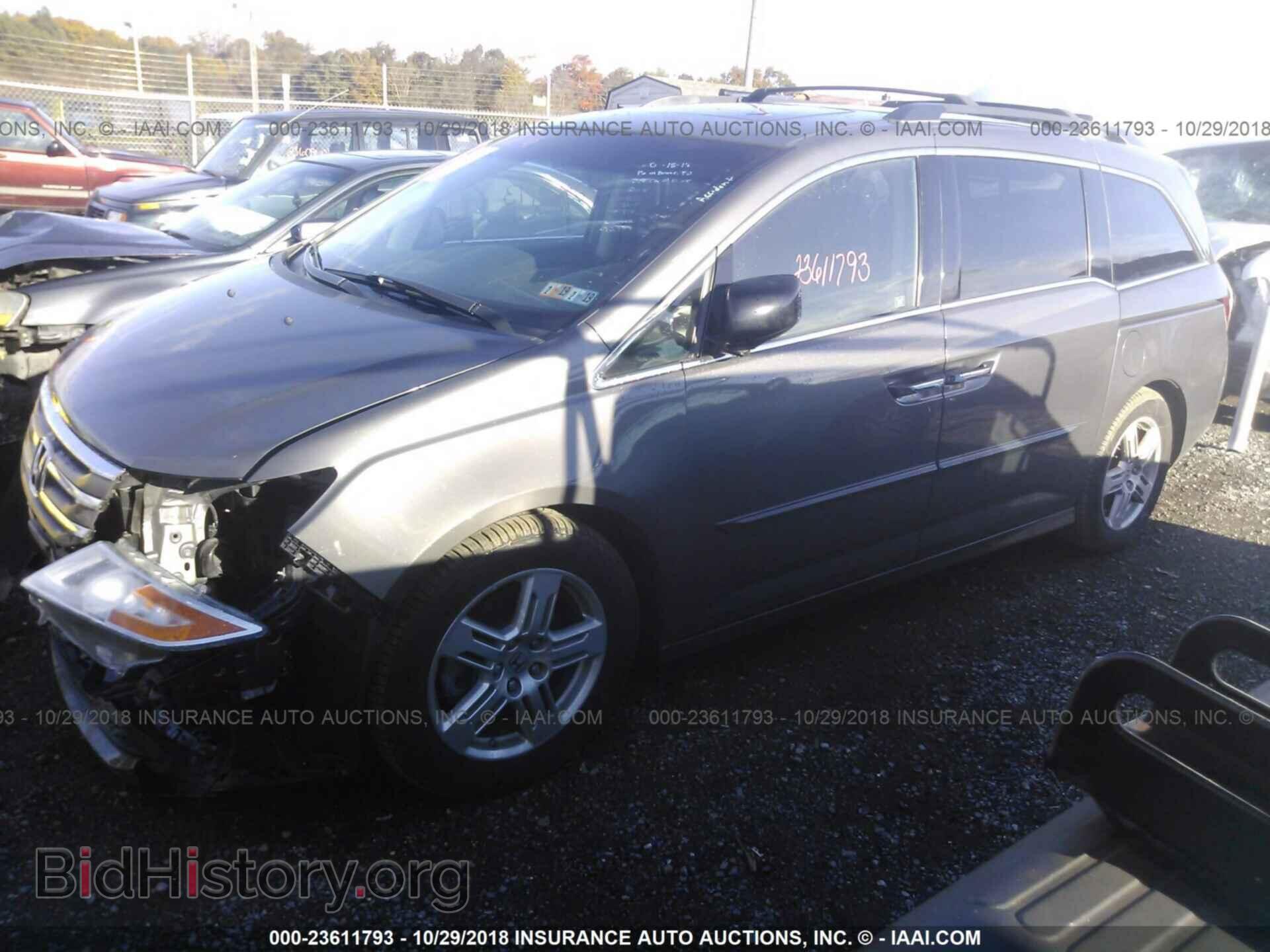 2012 Honda Odyssey - VIN: 5FNRL5H98CB046485 - Фото 2