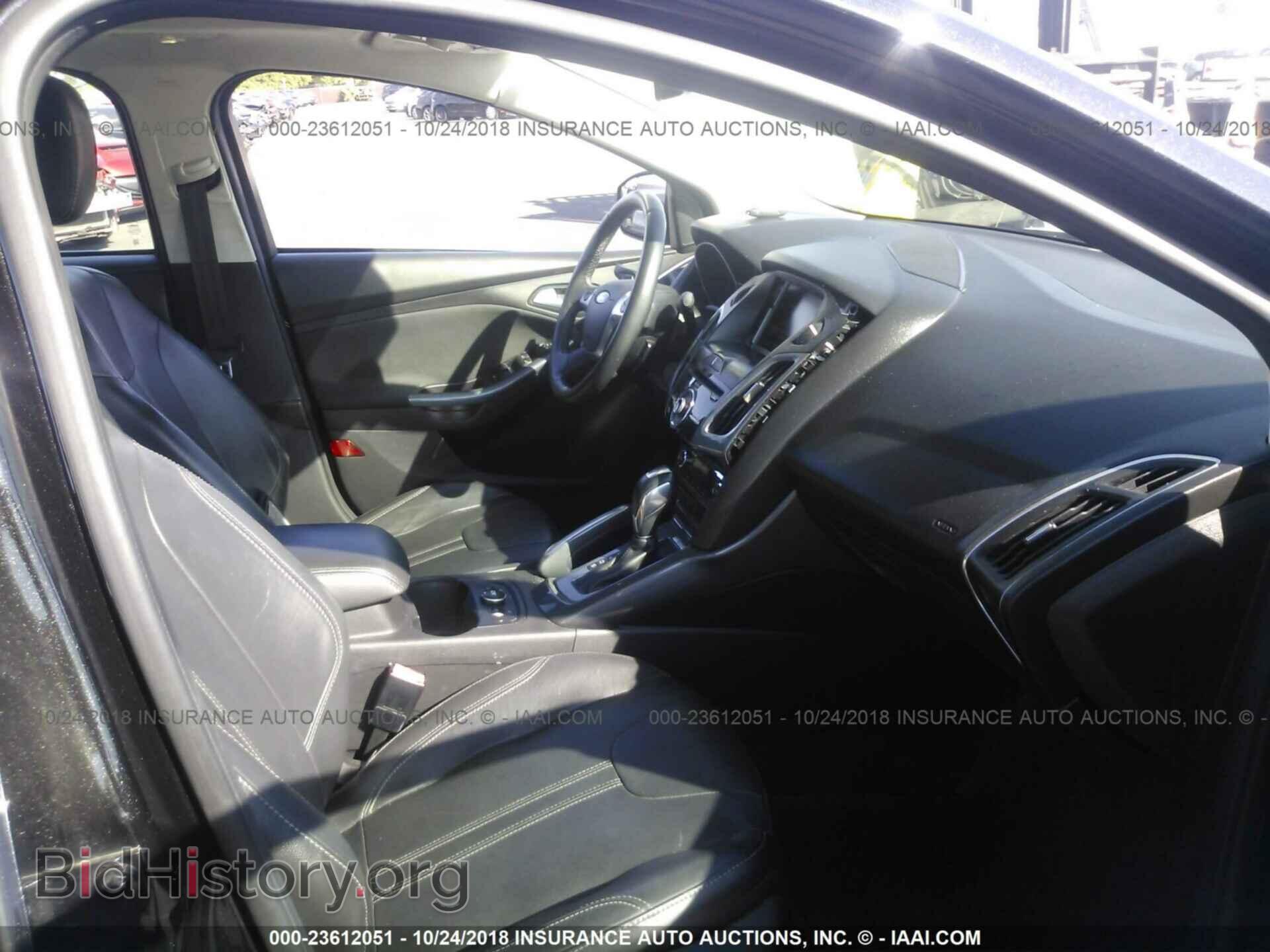 2012 Ford Focus - VIN: 1FAHP3J22CL302012 - Фото 5