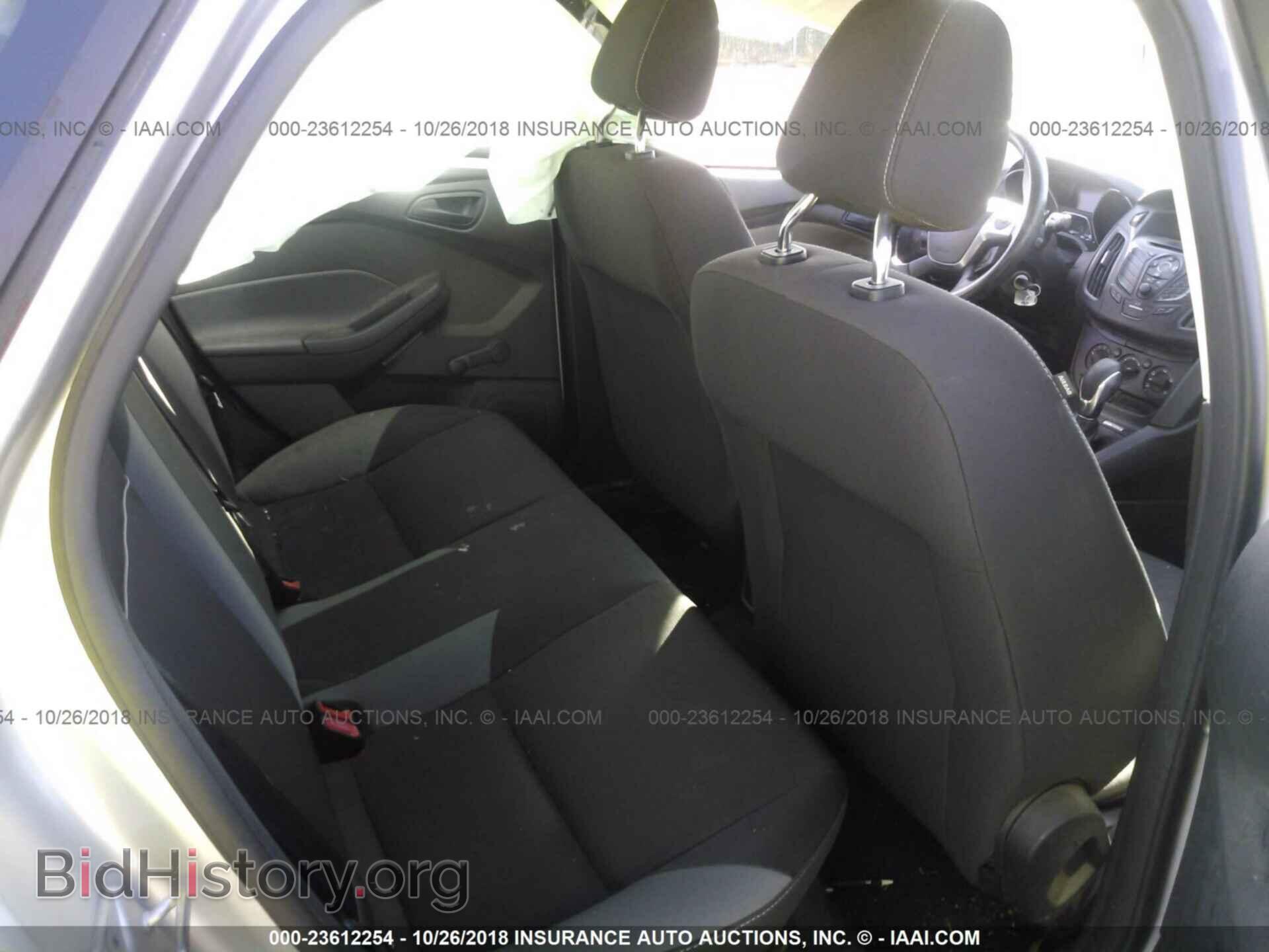 2013 Ford Focus - VIN: 1FADP3E26DL115883 - Photo 8