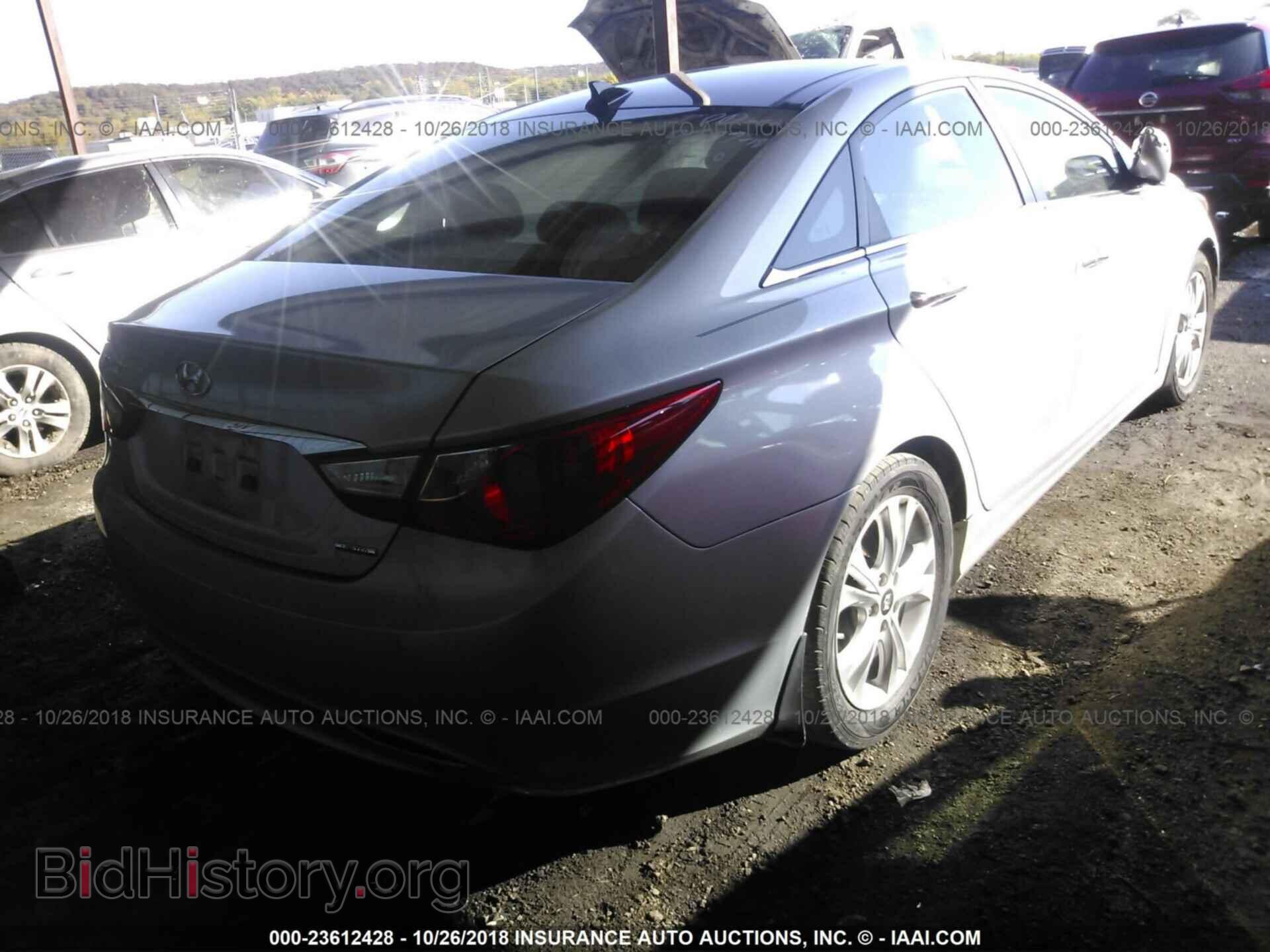 2012 Hyundai Sonata - VIN: 5NPEC4ACXCH365208 - Фото 4