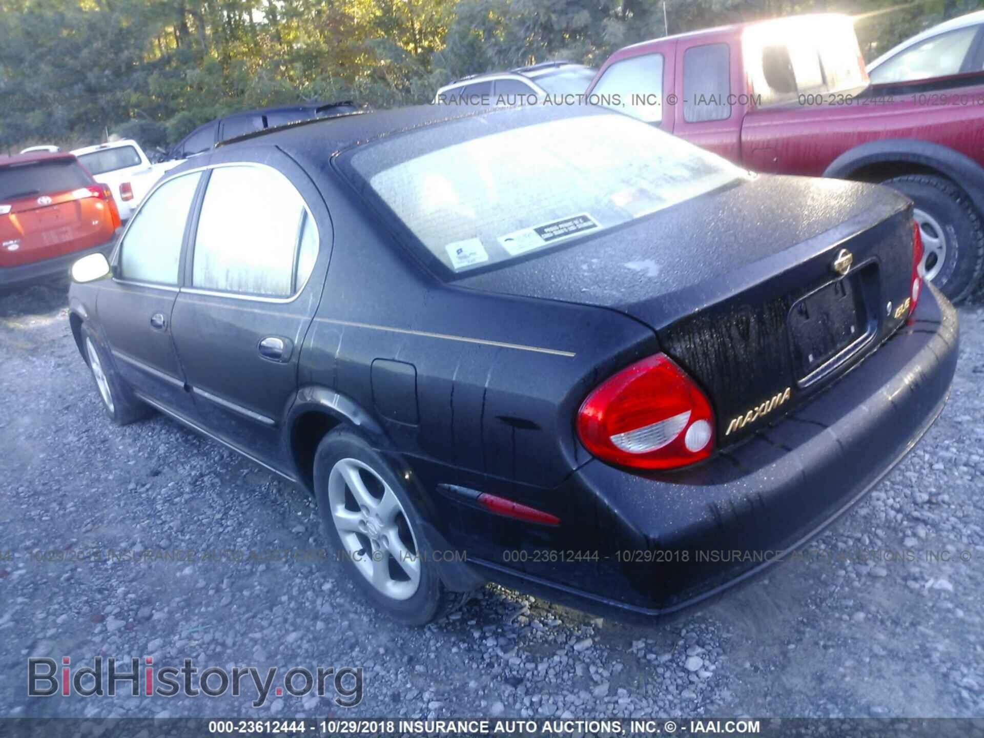 2000 NISSAN MAXIMA - VIN: JN1CA31A2YT209434 - Фото 3