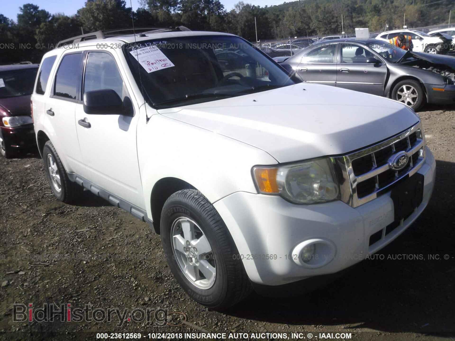Photo 1FMCU0D71CKA88151 - Ford Escape 2012