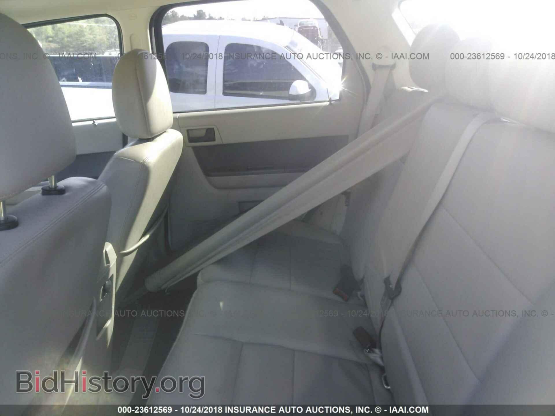 2012 Ford Escape - VIN: 1FMCU0D71CKA88151 - Фото 8