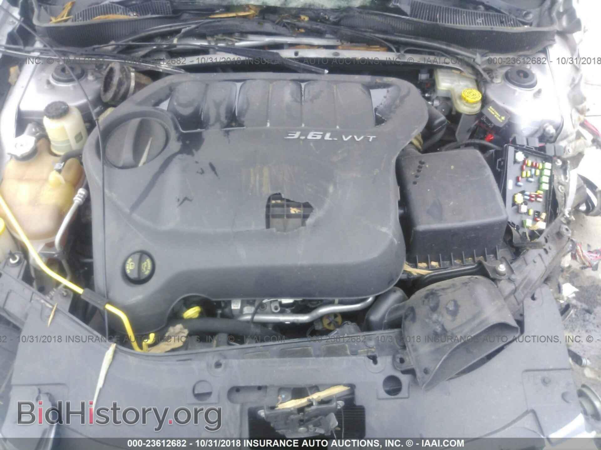2013 CHRYSLER 200 - VIN: 1C3CCBCG0DN598189 - Фото 10