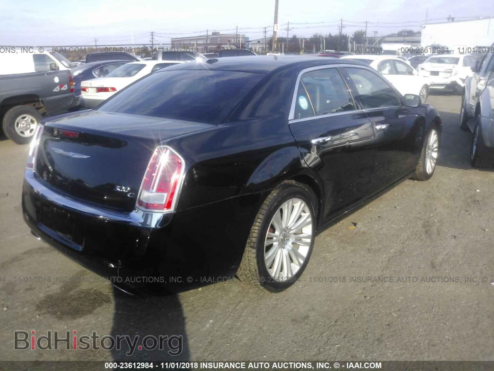 2014 CHRYSLER 300C - VIN: 2C3CCAET0EH164384 - Фото 4