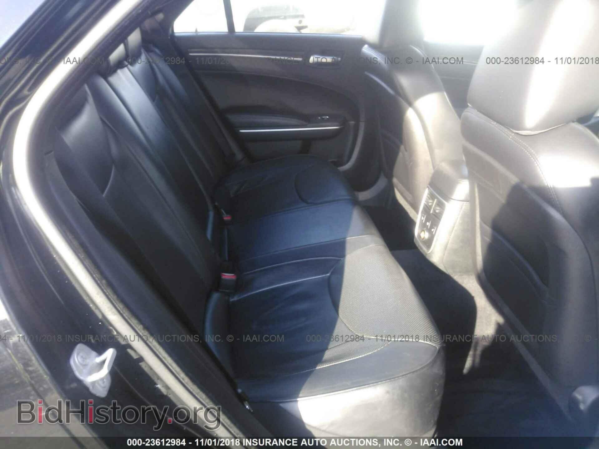 2014 CHRYSLER 300C - VIN: 2C3CCAET0EH164384 - Фото 8