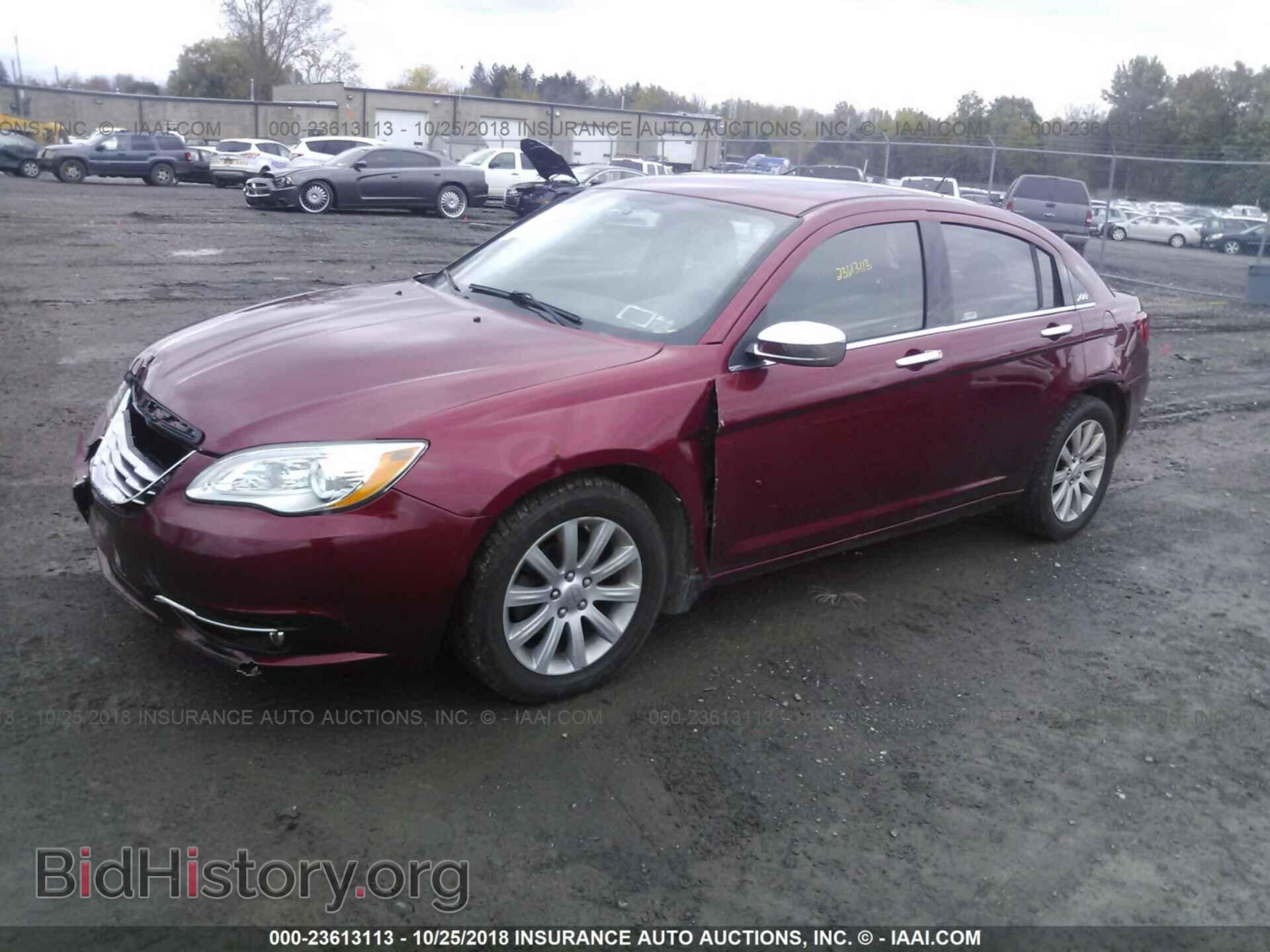 2013 Chrysler 200 - VIN: 1C3CCBCG0DN503453 - Photo 2