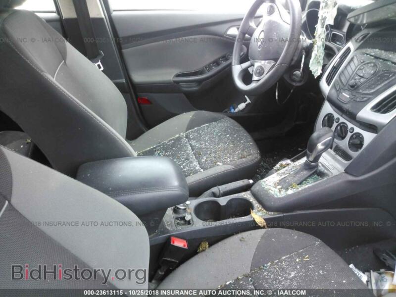 2013 Ford FOCUS (VIN 1FADP3F23DL112941) — фото 5 из 10