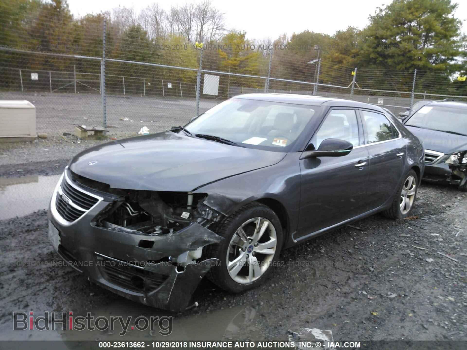 2011 Saab 9-5 - VIN: YS3GN4AR3B4002303 - Фото 2