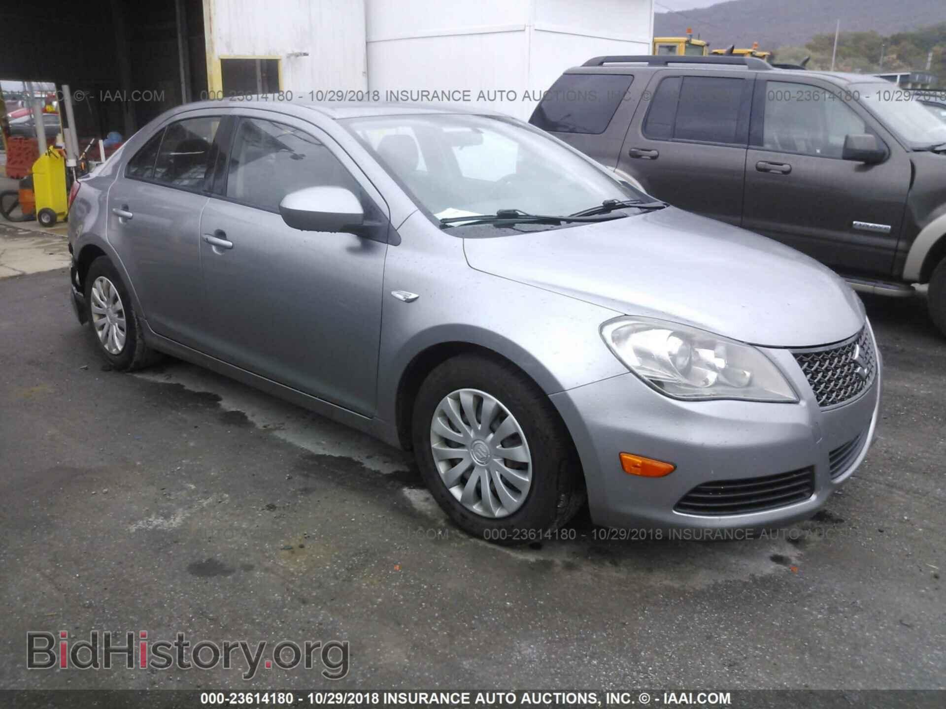 Фотография JS2RF9A18C6100159 - Suzuki Kizashi 2012
