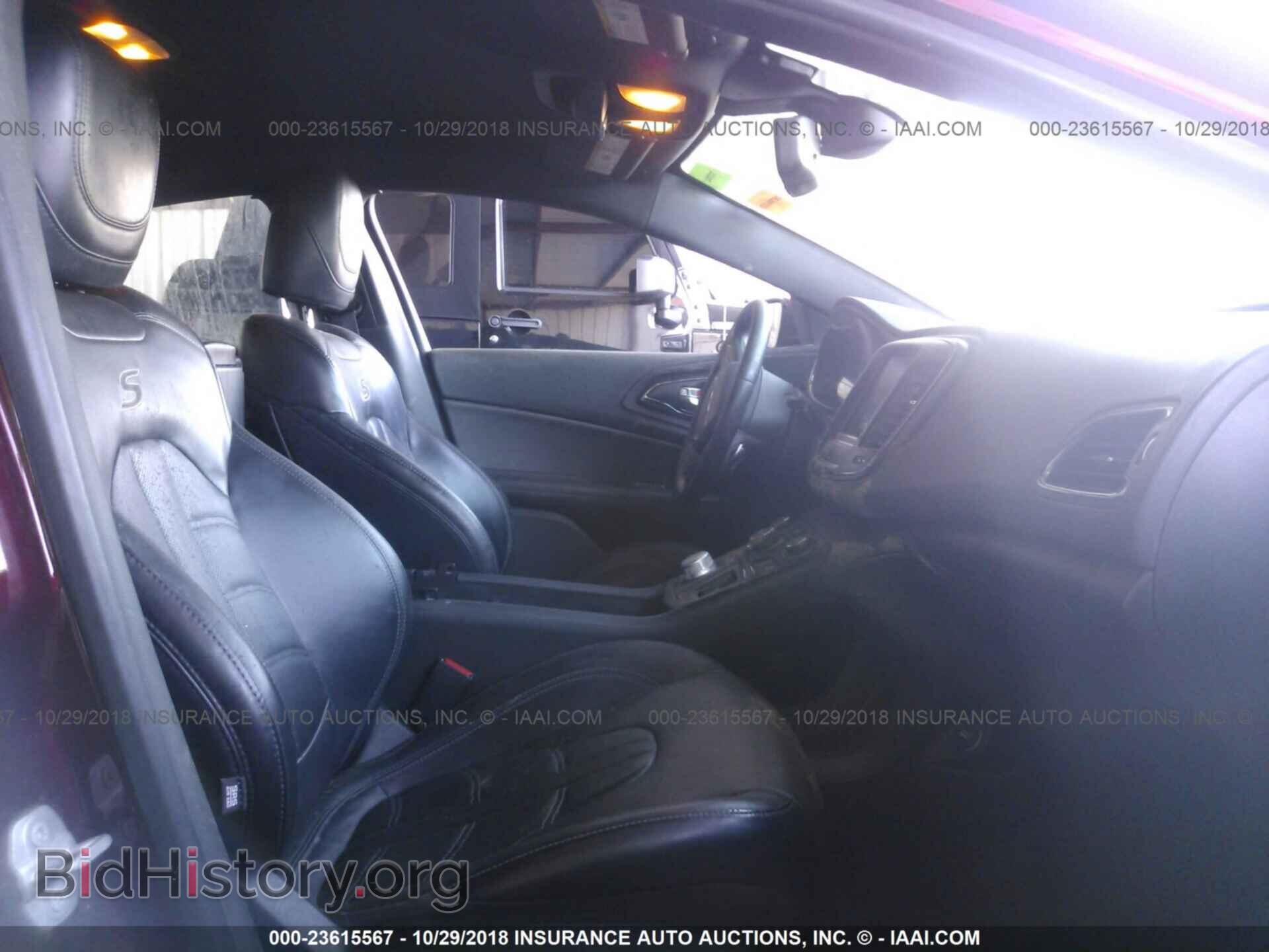 2016 CHRYSLER 200 - VIN: 1C3CCCBG9GN104035 - Photo 5