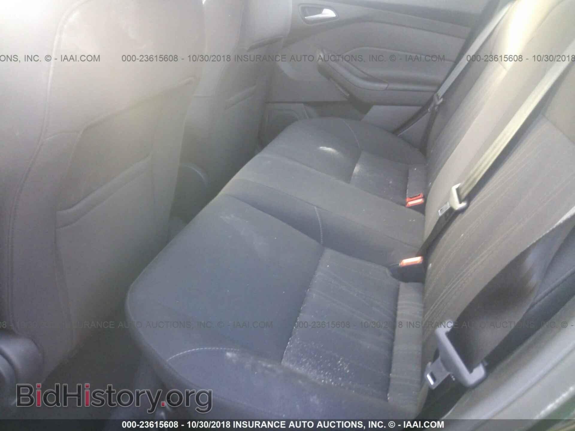 2016 Ford Focus - VIN: 1FADP3F29GL339183 - Photo 8