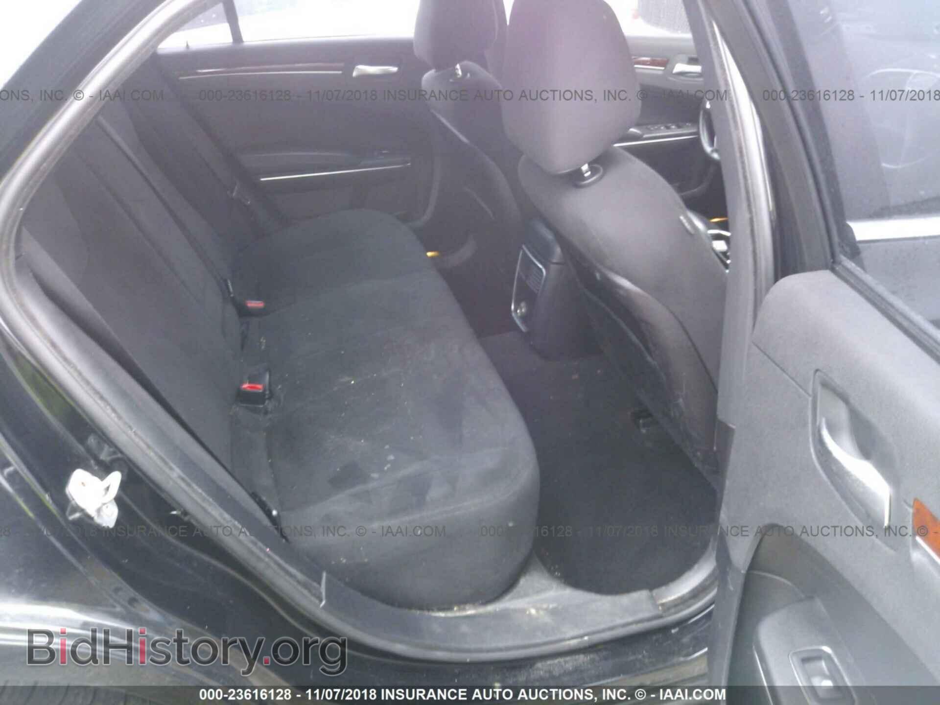 2012 CHRYSLER 300 - VIN: 2C3CCAAG6CH134165 - Photo 8