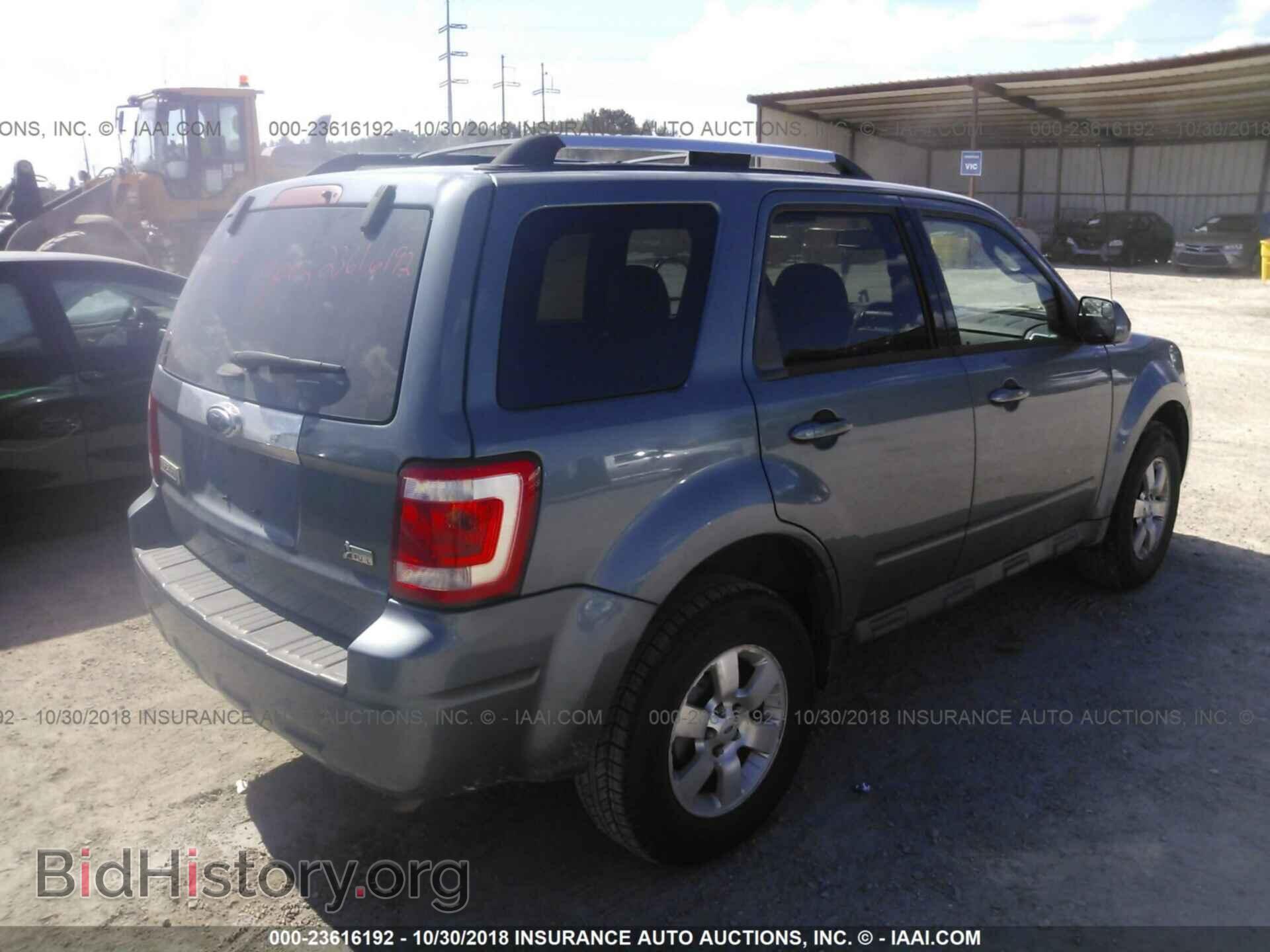 2011 Ford Escape - VIN: 1FMCU0EG0BKB92112 - Photo 4