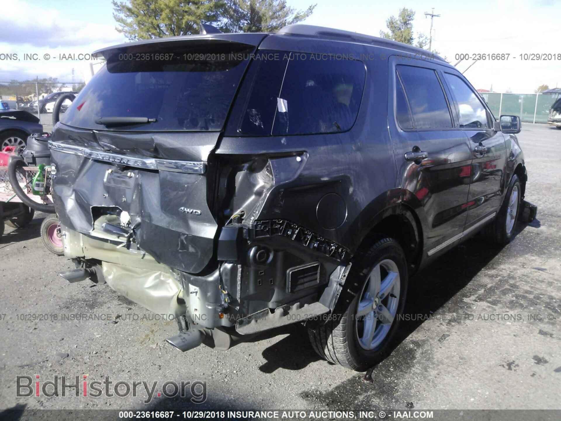 2016 Ford Explorer - VIN: 1FM5K8D80GGD10712 - Photo 4
