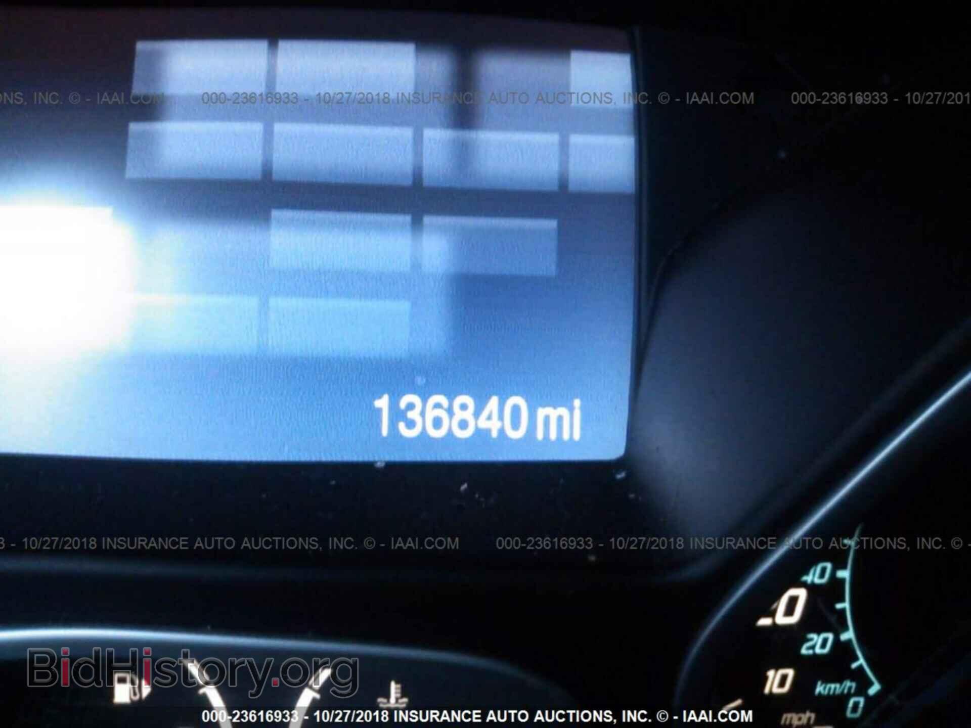 2012 Ford Focus - VIN: 1FAHP3M22CL102324 - Photo 7