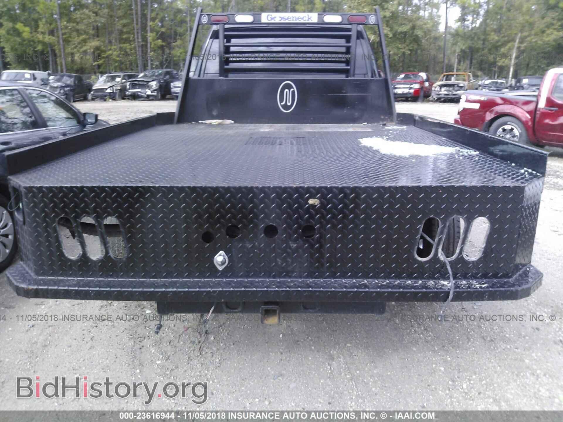 2017 RAM 3500 - VIN: 3C7WRTCL8HG770948 - Фото 8