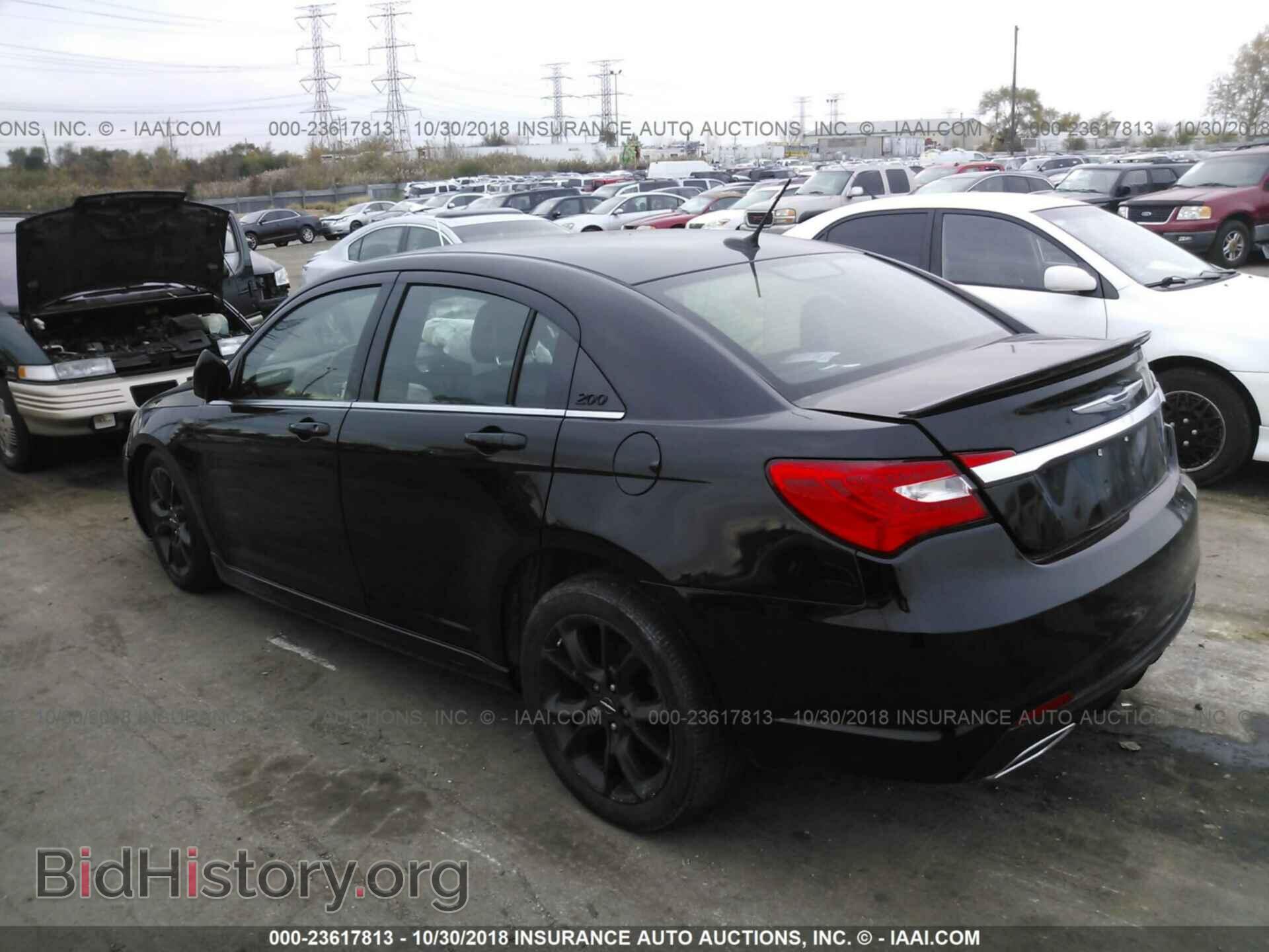 2013 Chrysler 200 - VIN: 1C3CCBCG7DN738089 - Photo 3