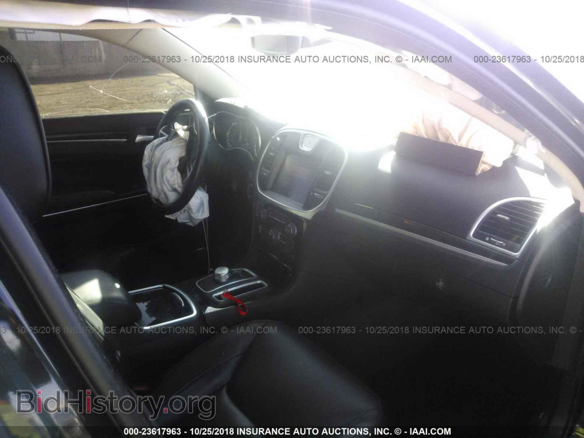 2016 CHRYSLER 300C - VIN: 2C3CCAEG8GH216575 - Фото 5