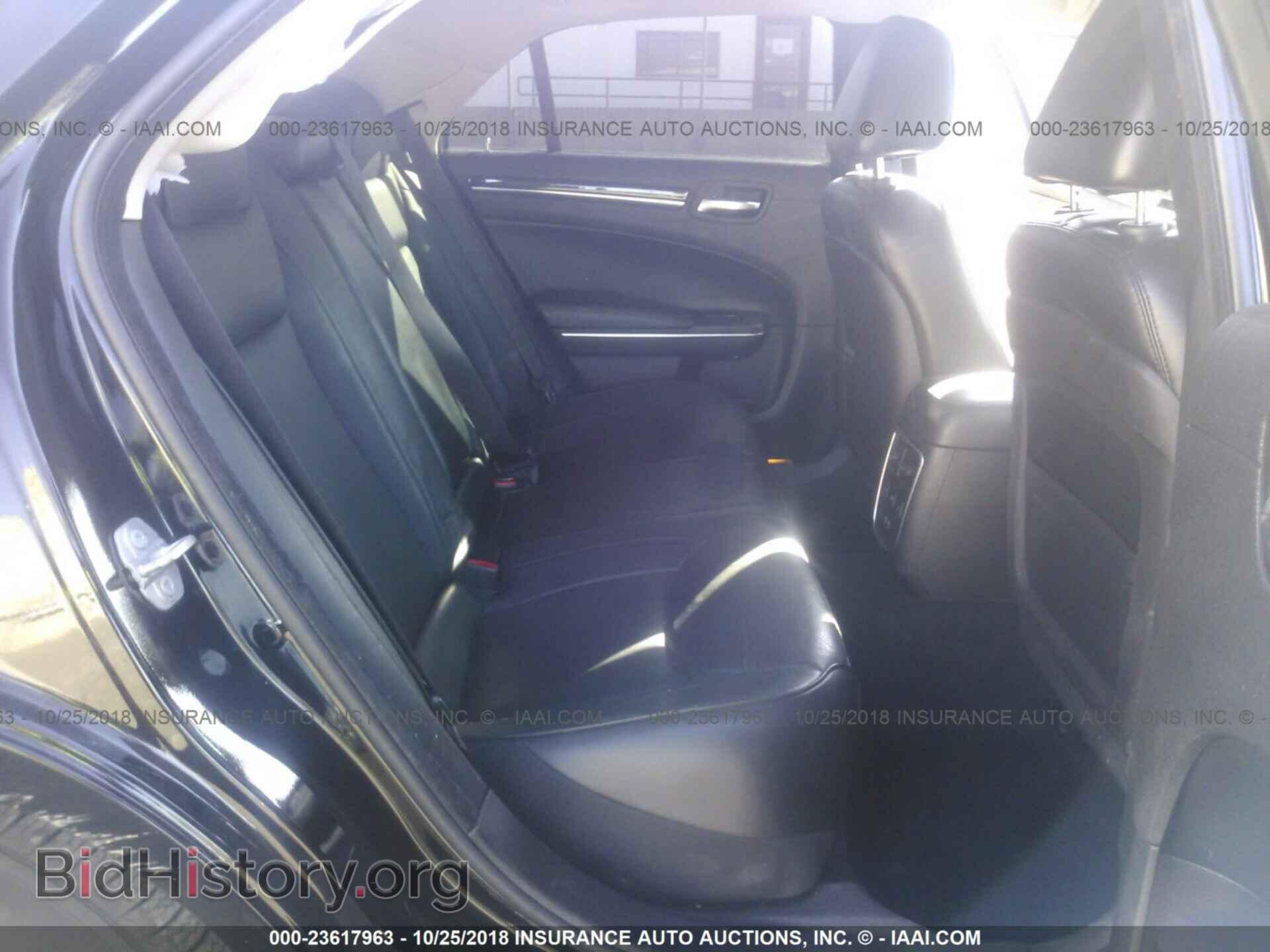 2016 CHRYSLER 300C - VIN: 2C3CCAEG8GH216575 - Фото 8