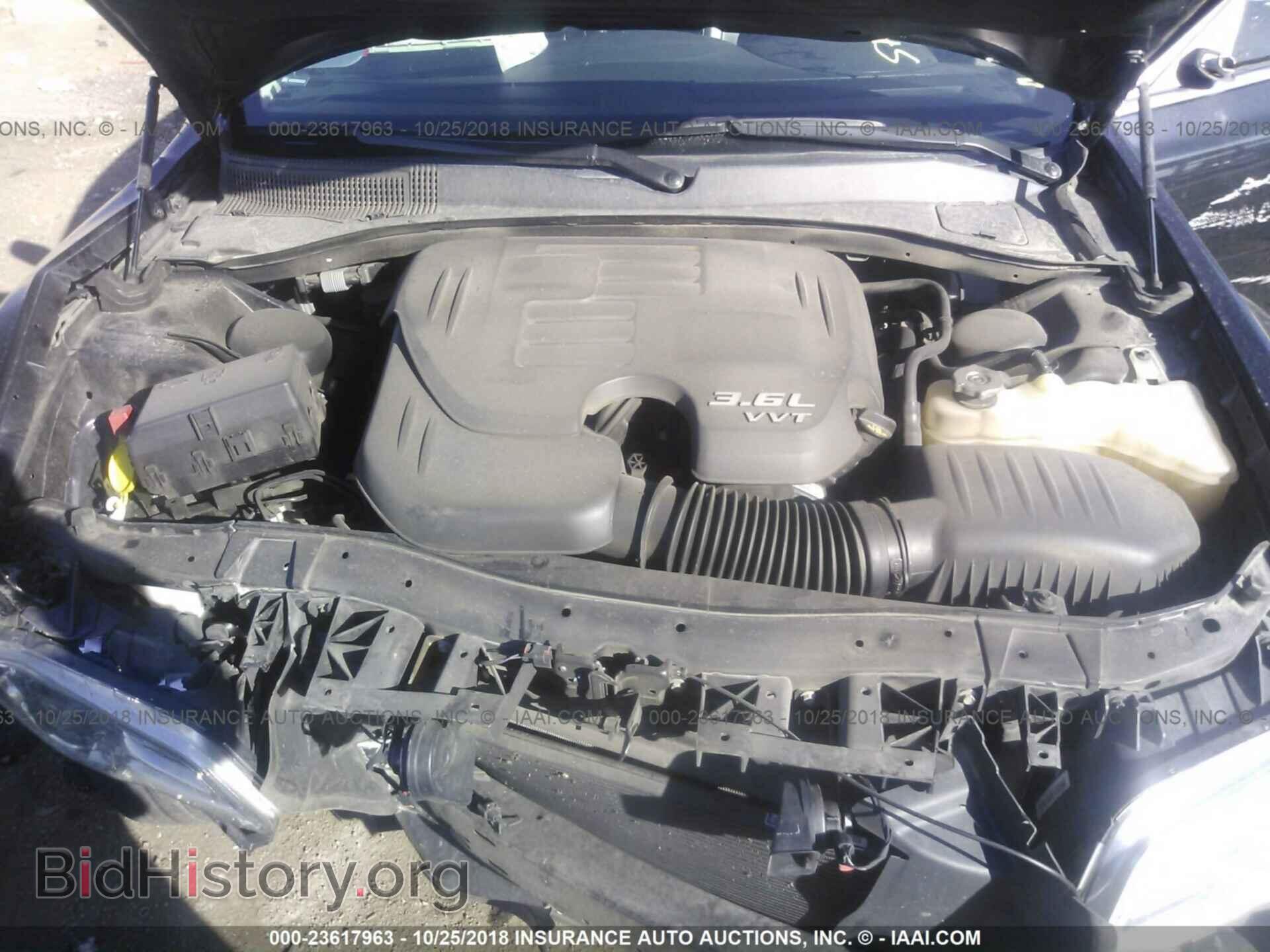 2016 CHRYSLER 300C - VIN: 2C3CCAEG8GH216575 - Фото 10