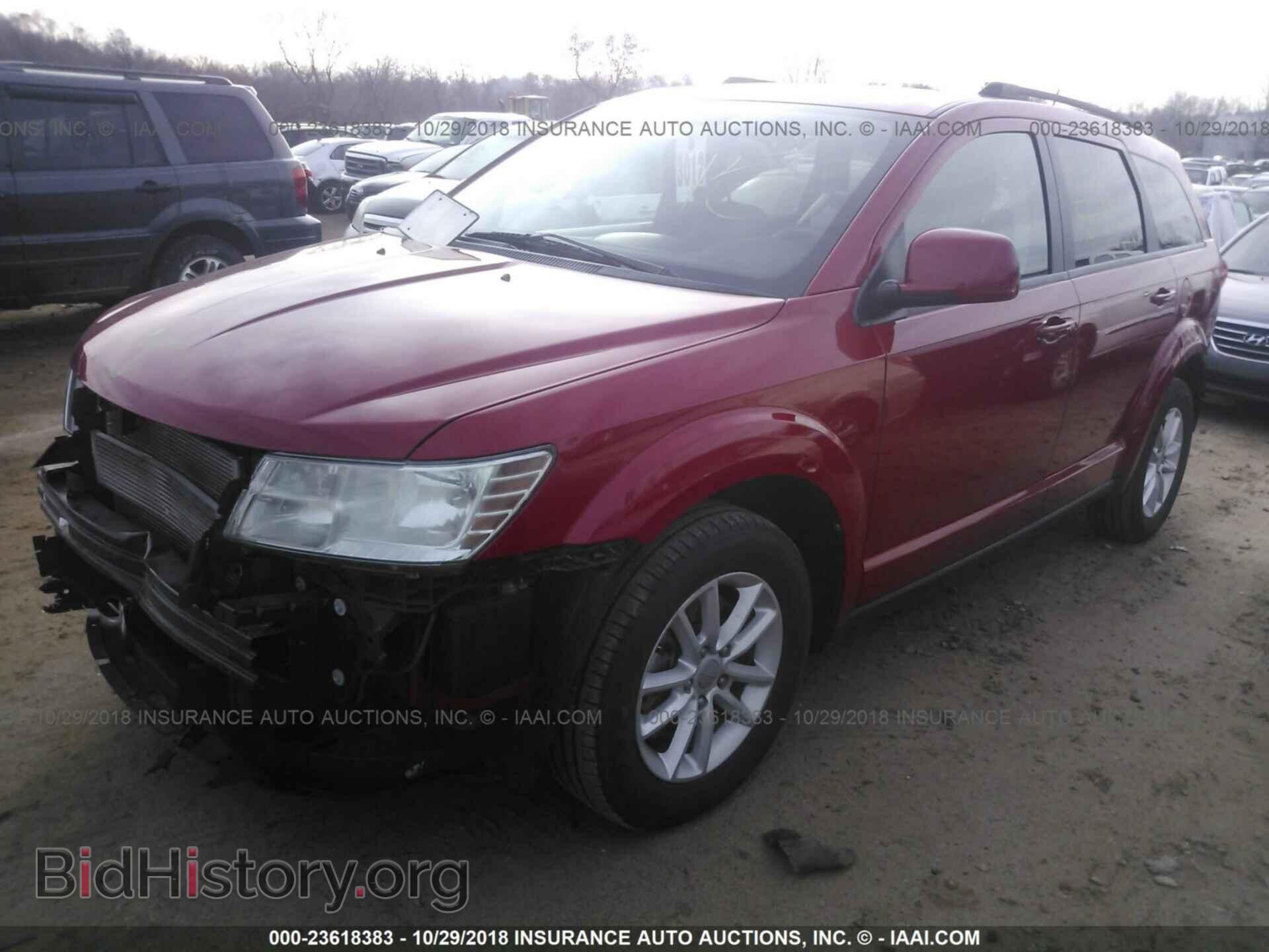 2014 Dodge Journey - VIN: 3C4PDCBG4ET189826 - Фото 2
