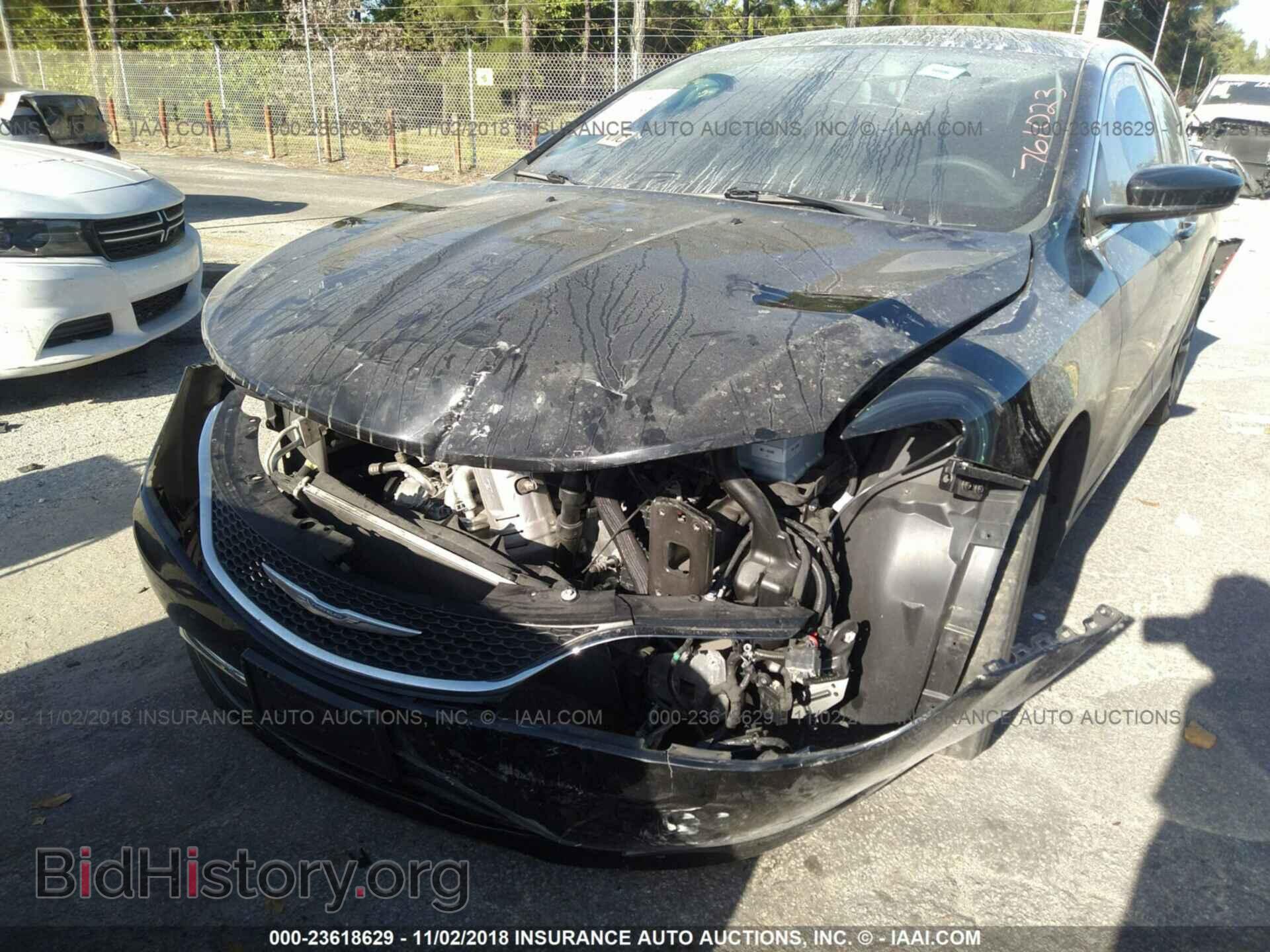 2015 Chrysler 200 - VIN: 1C3CCCAB4FN761023 - Photo 6