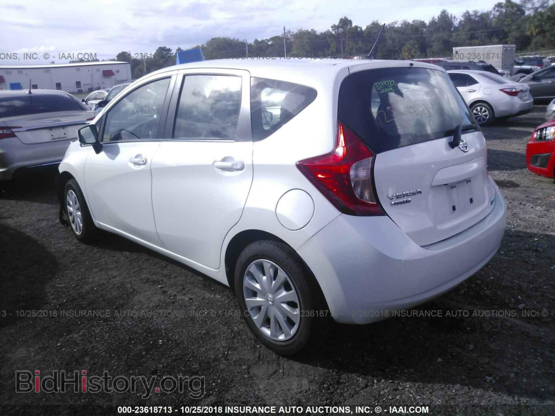 2016 Nissan Versa note - VIN: 3N1CE2CP5GL368600 - Фото 3