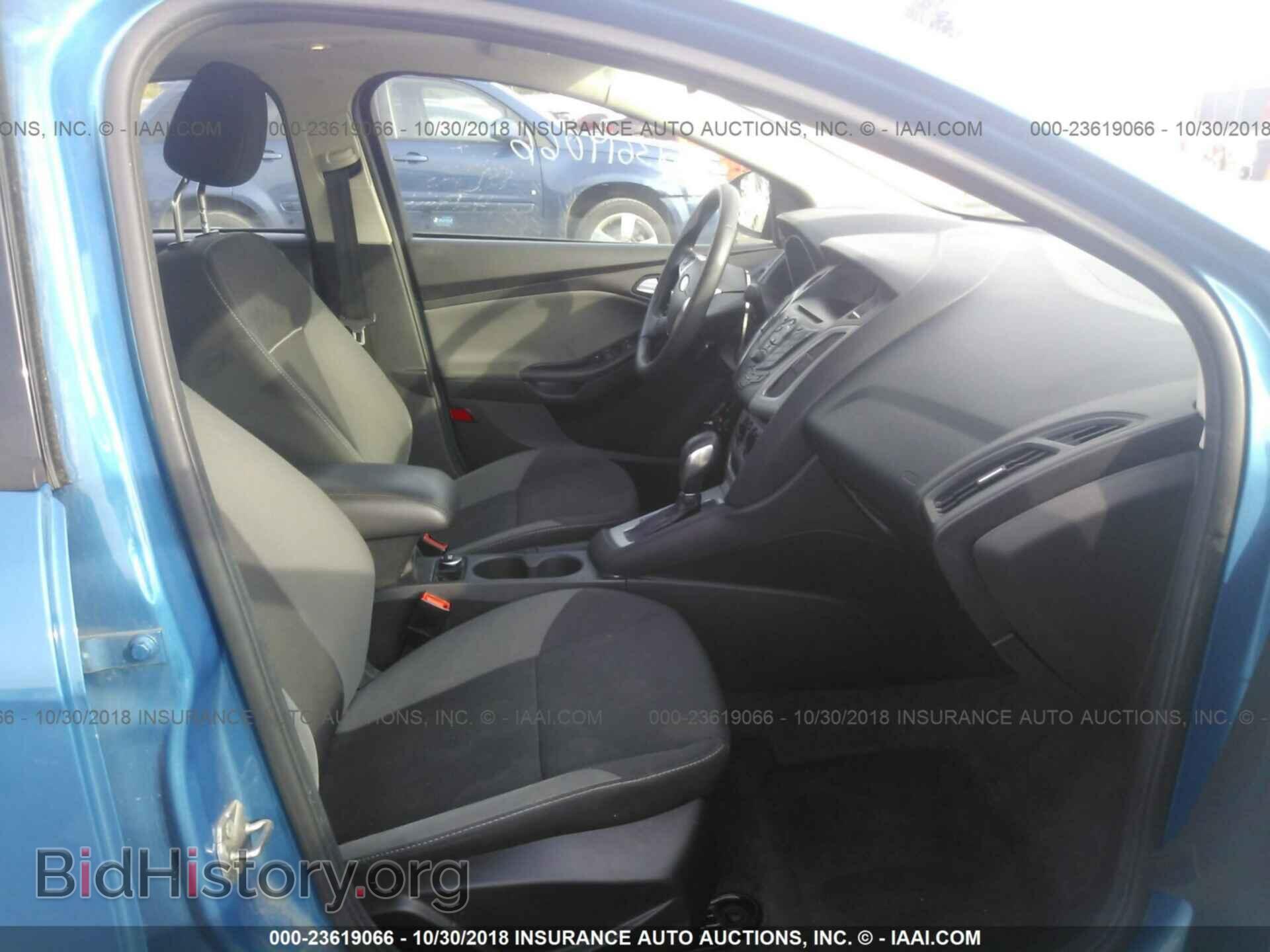 2012 Ford Focus - VIN: 1FAHP3F27CL267041 - Photo 5
