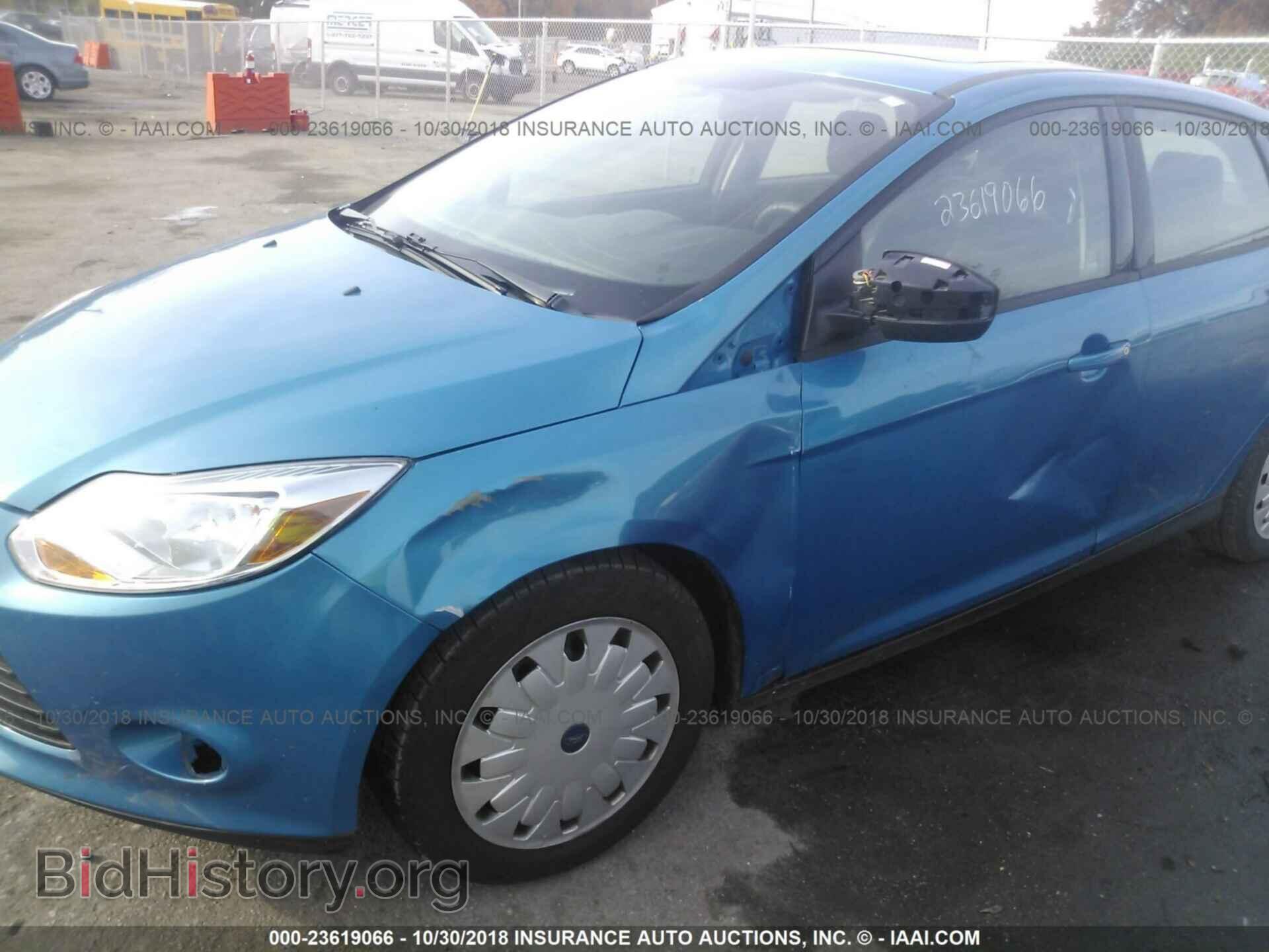 2012 Ford Focus - VIN: 1FAHP3F27CL267041 - Photo 6