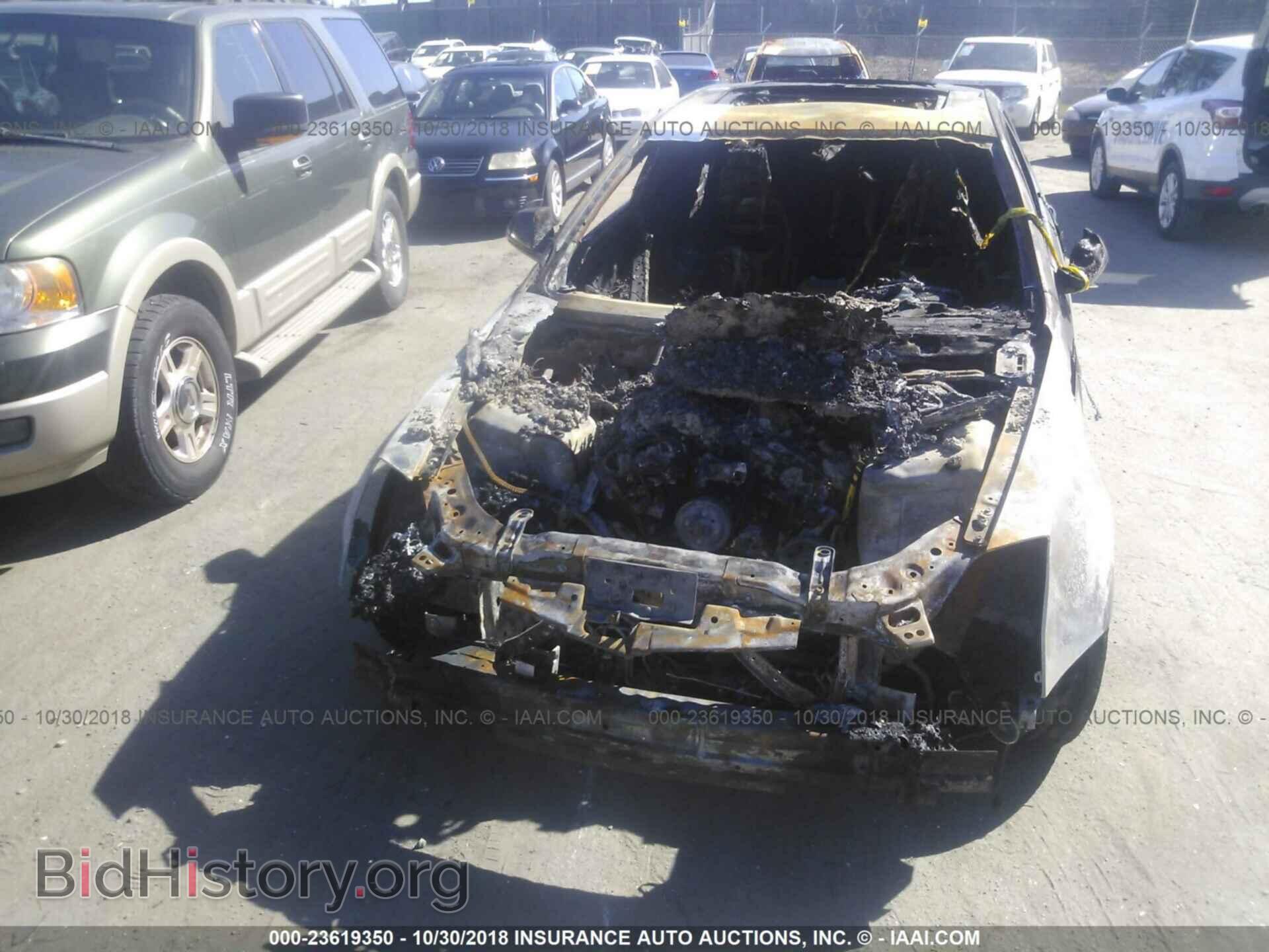 2011 Cadillac Cts - VIN: 1G6DE5EY3B0101215 - Фото 6