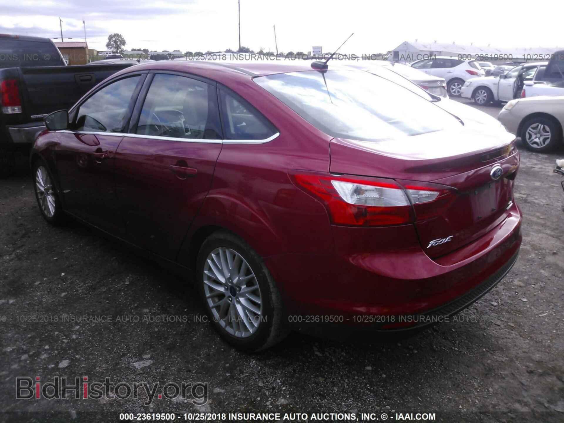 2012 Ford Focus - VIN: 1FAHP3H25CL434901 - Photo 3
